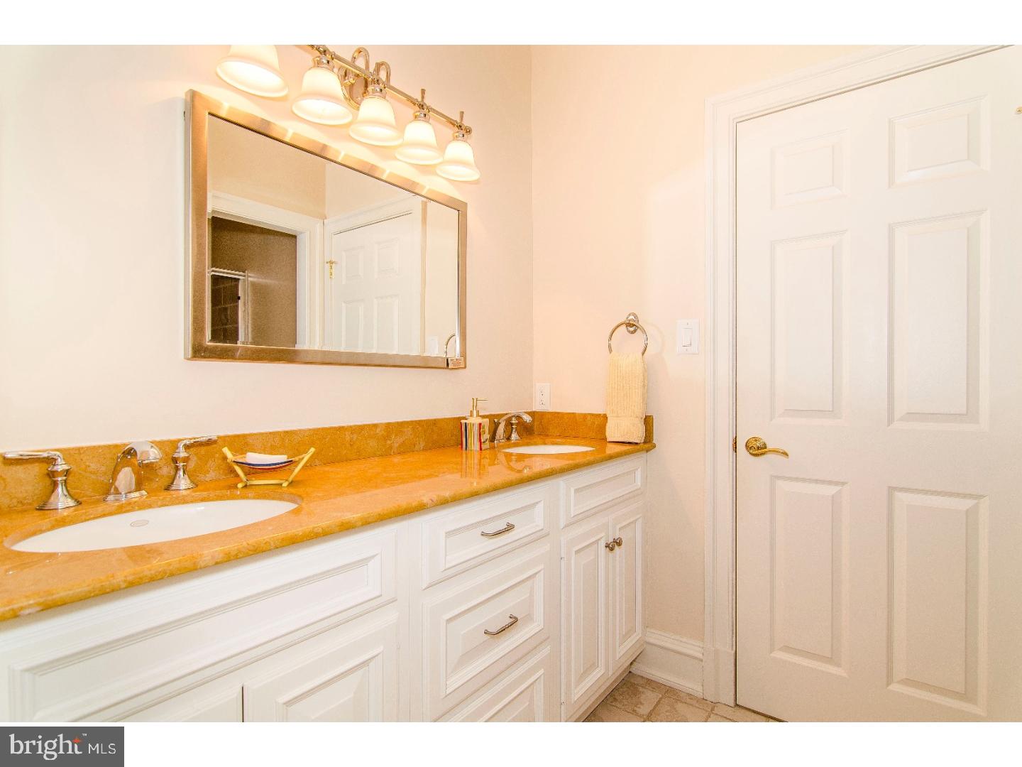 GEIST POINT - Residential