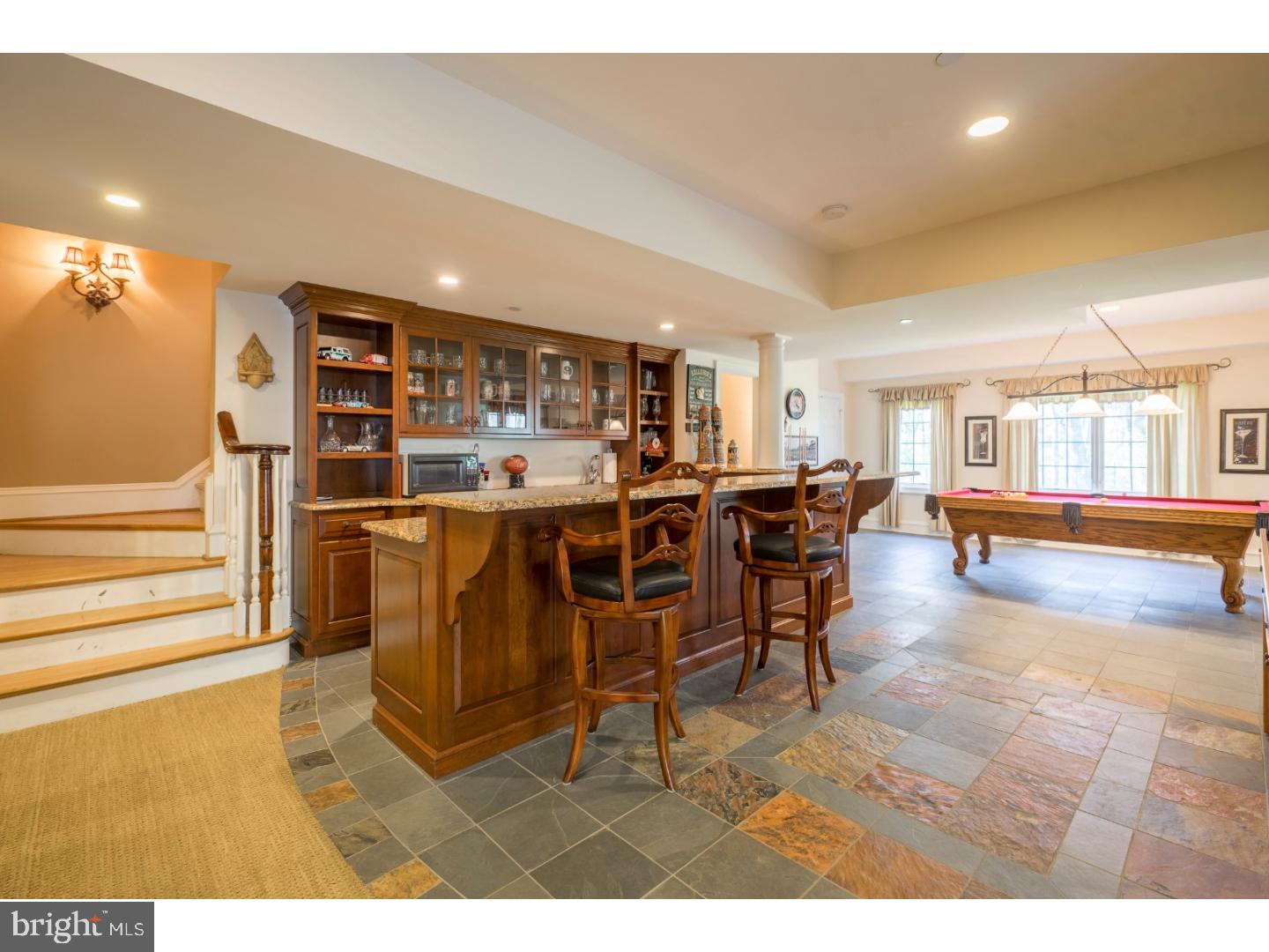 GEIST POINT - Residential