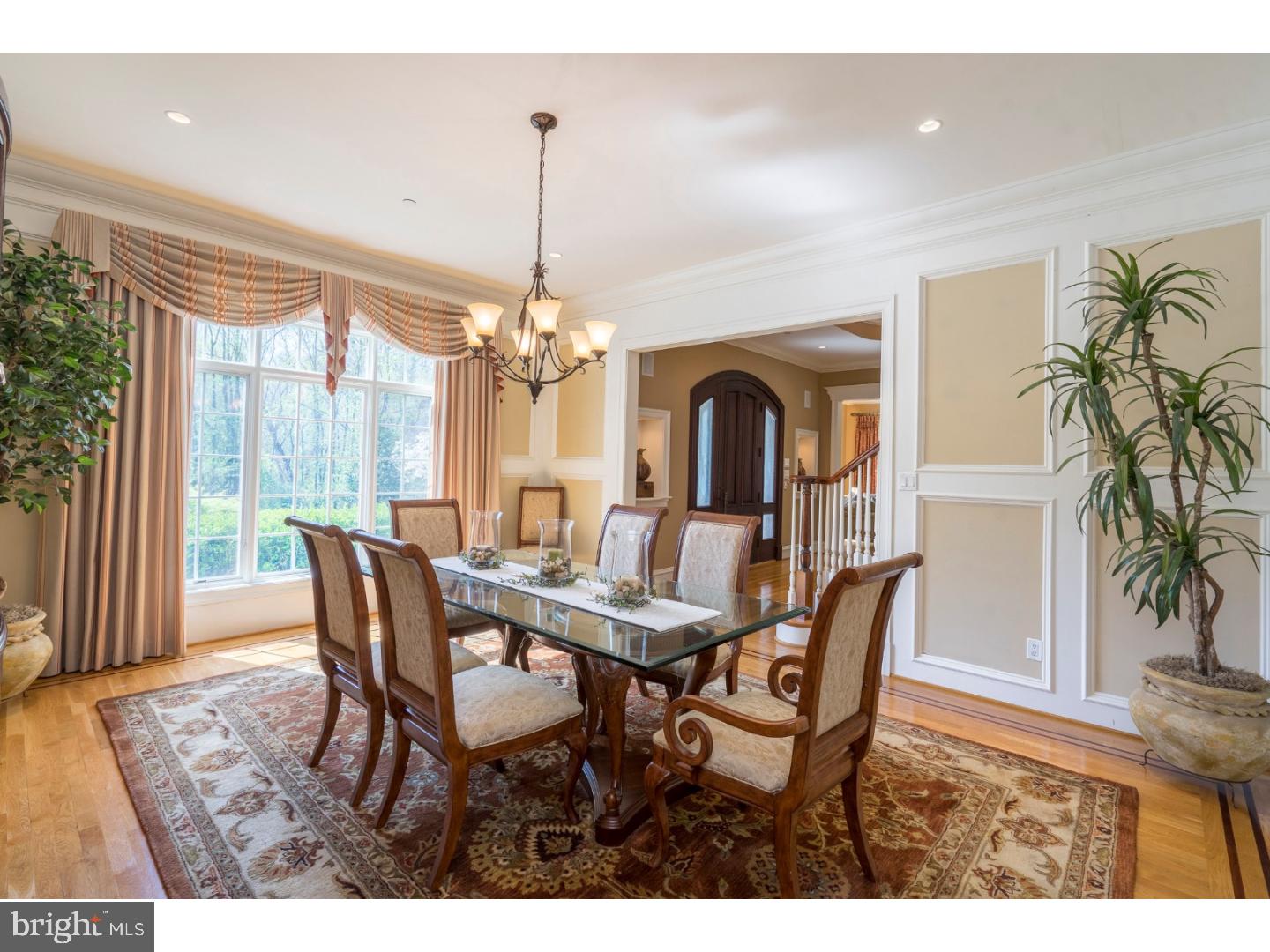 GEIST POINT - Residential