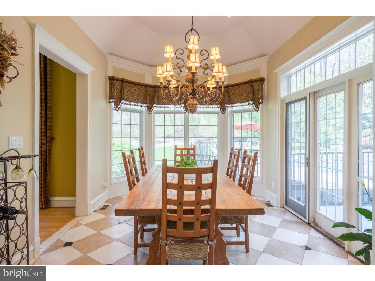 GEIST POINT - Residential