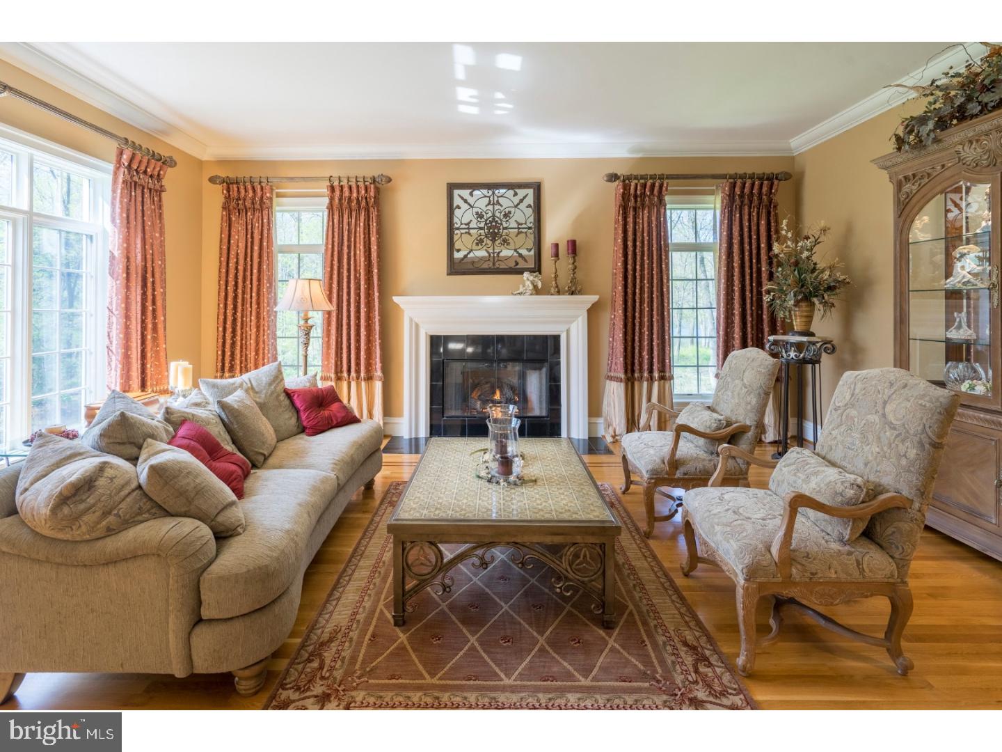 GEIST POINT - Residential