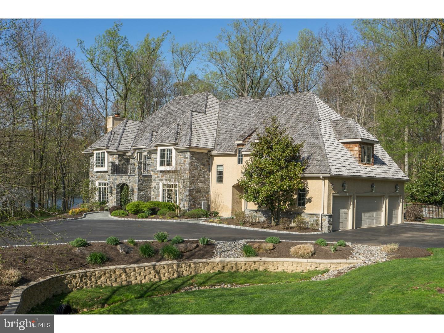 GEIST POINT - Residential