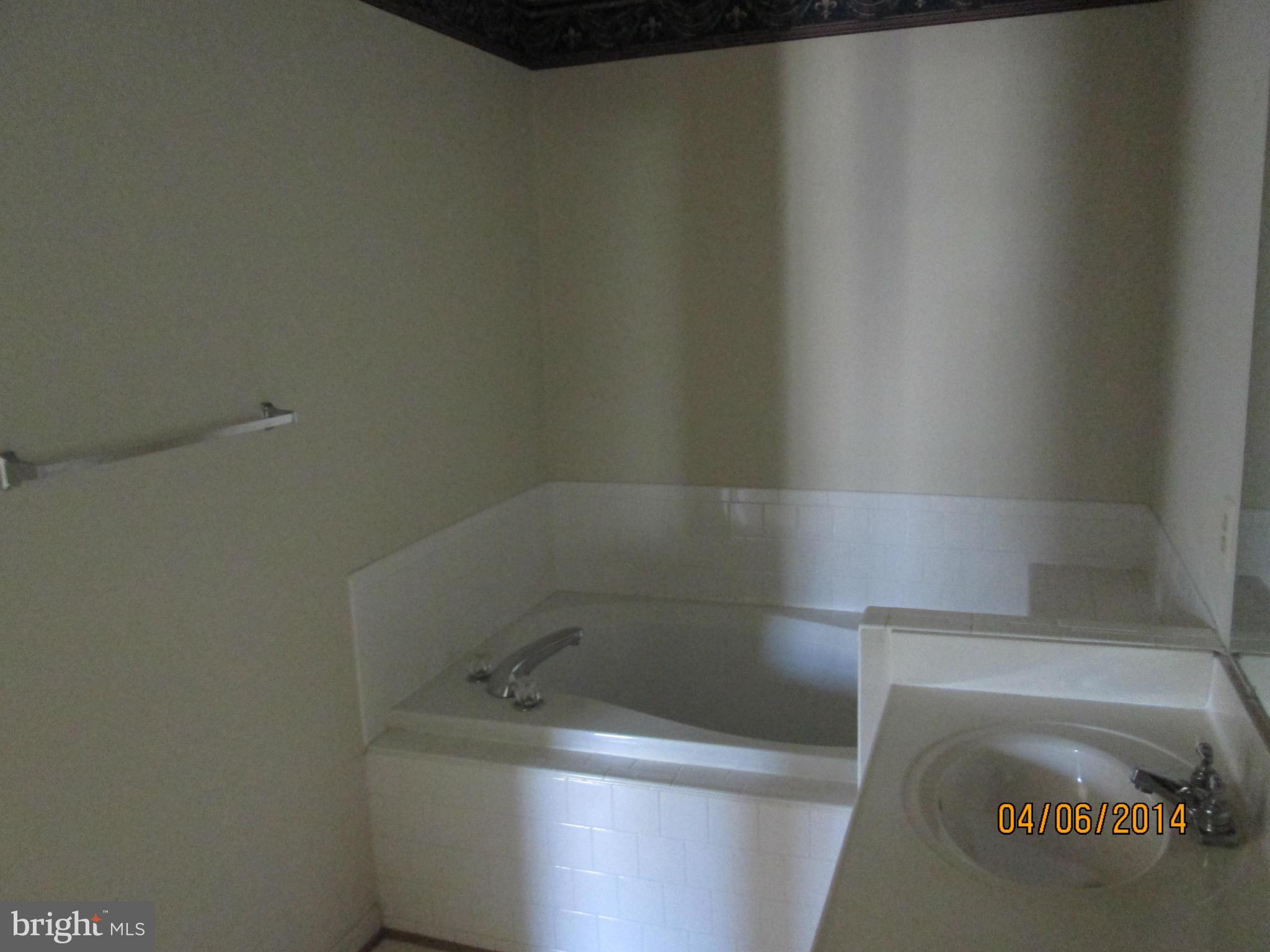 WALDEN - Residential Lease