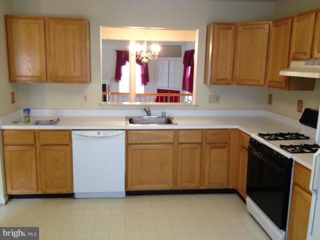 WALDEN - Residential Lease