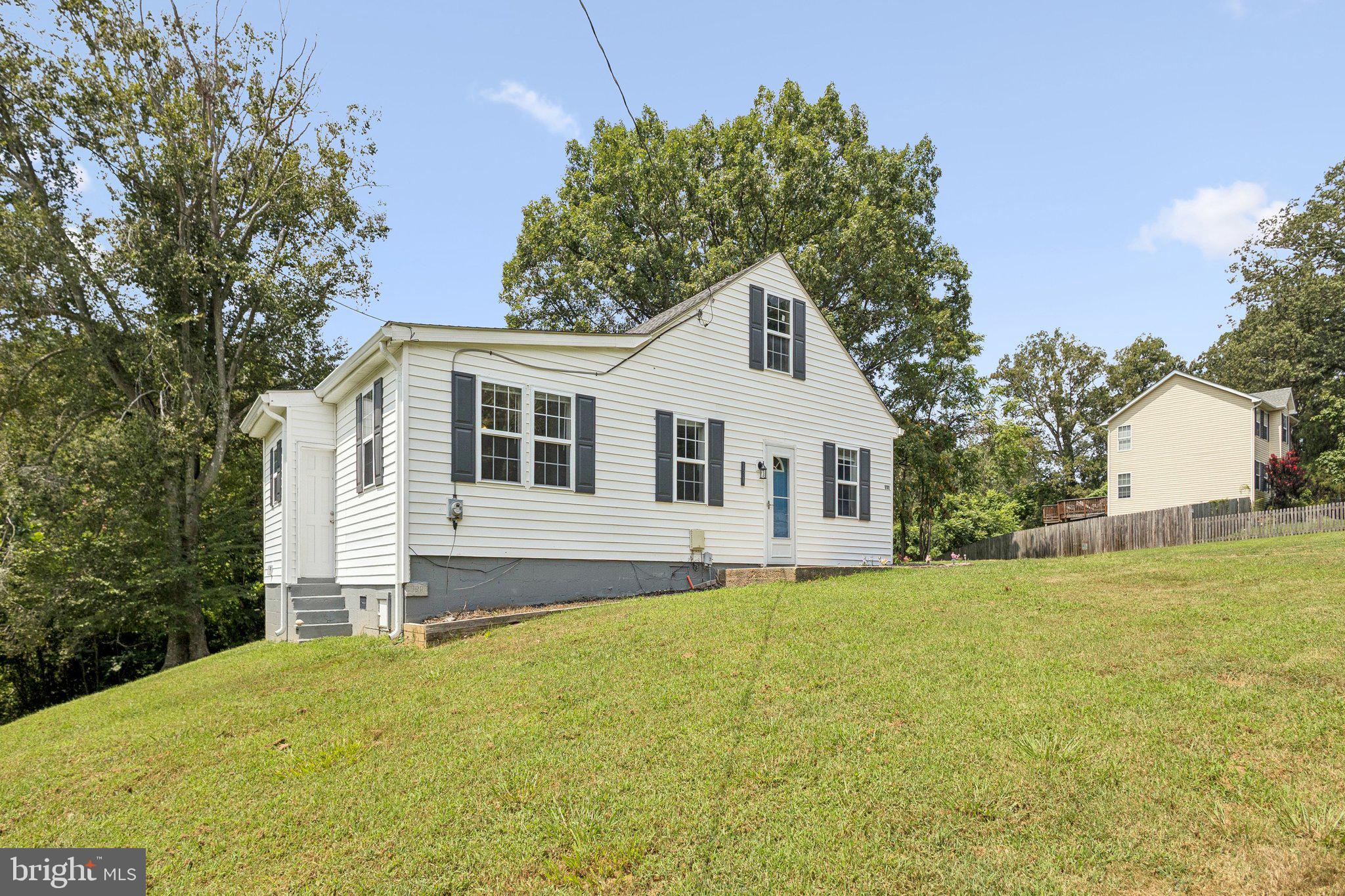 KELLEY ROAD COMMONS - Residential