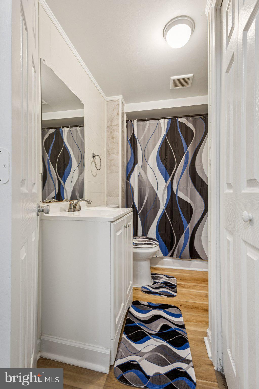 KELLEY ROAD COMMONS - Residential