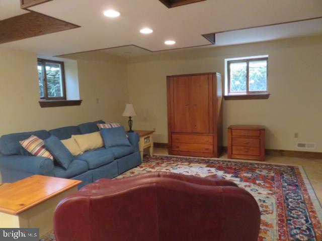 CHARLESTOWN TWP - Residential Lease