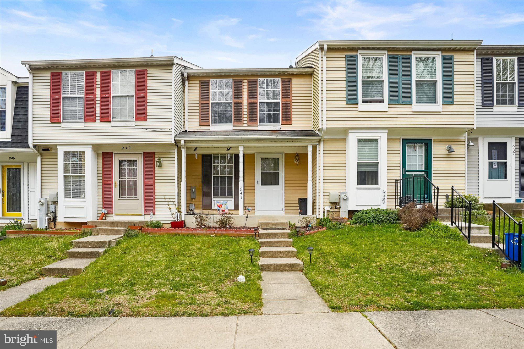 WOODBRIDGE CENTER - Residential