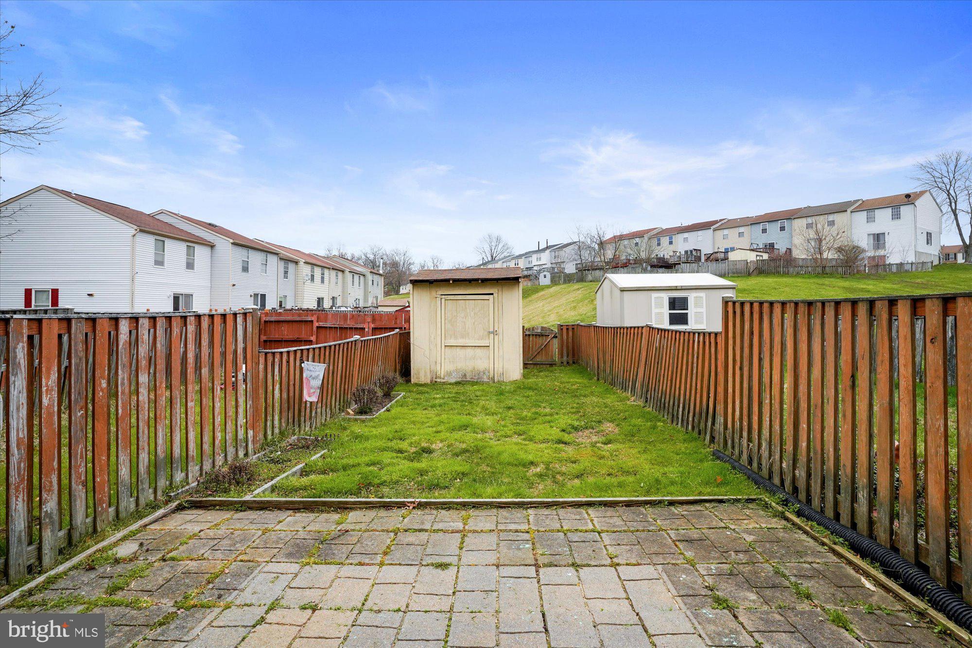 WOODBRIDGE CENTER - Residential