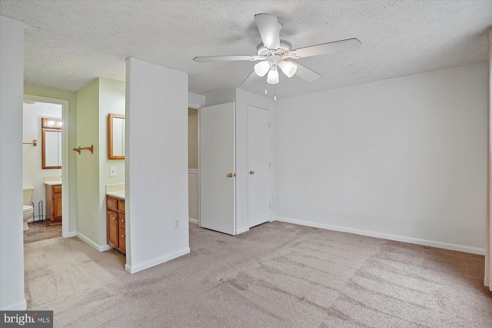 WOODBRIDGE CENTER - Residential