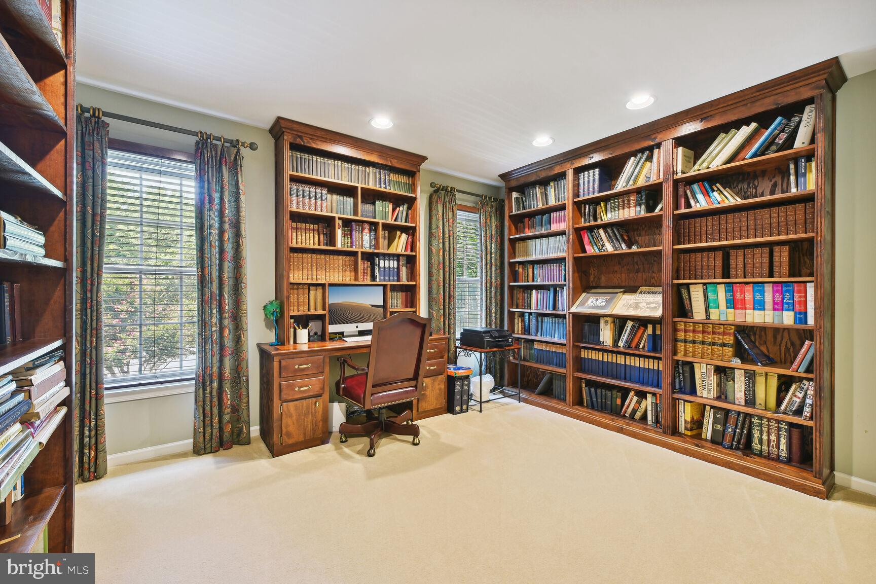 SOUTH RUN - Residential