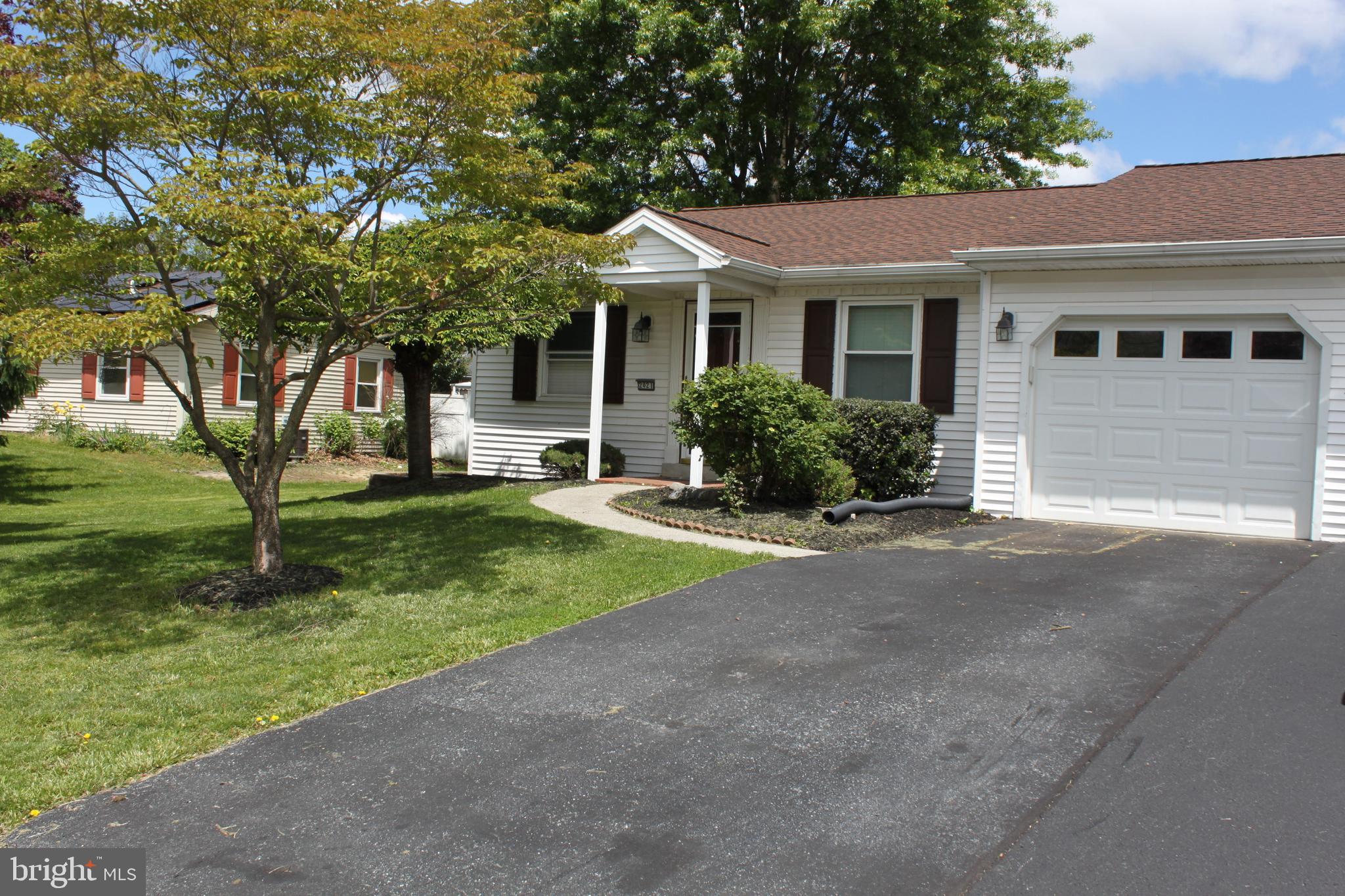 ROSEDALE - Residential