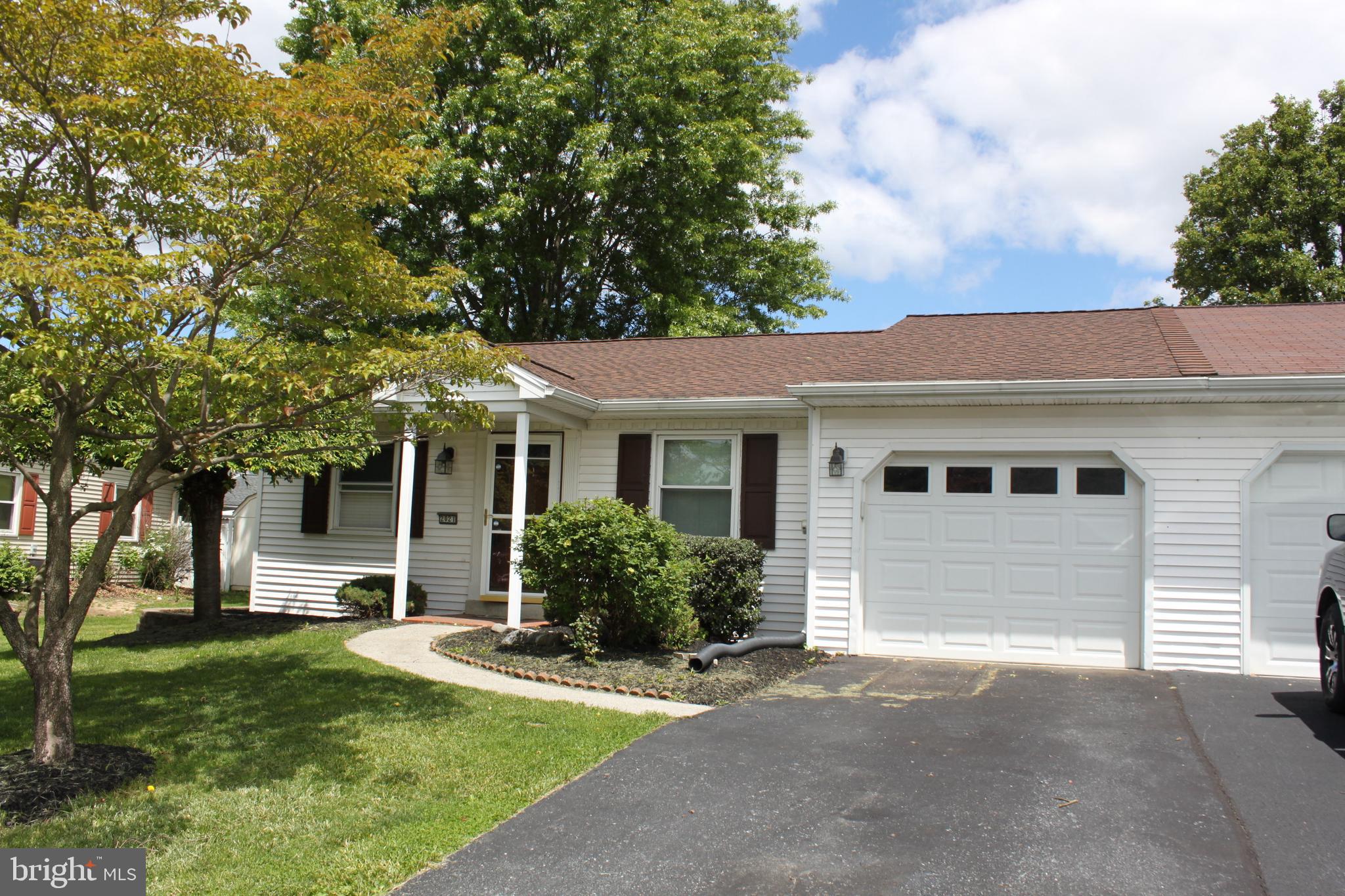 ROSEDALE - Residential