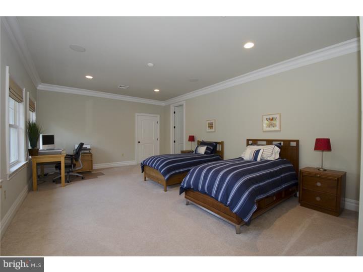 MERION GOLF MANOR - Residential