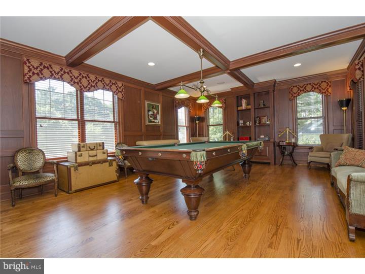 MERION GOLF MANOR - Residential