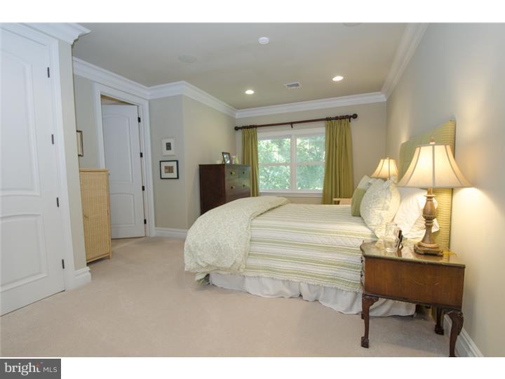 MERION GOLF MANOR - Residential