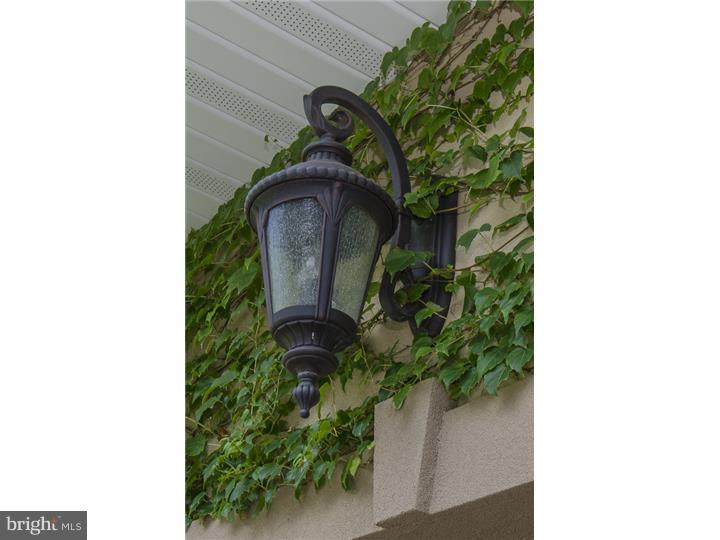 MERION GOLF MANOR - Residential