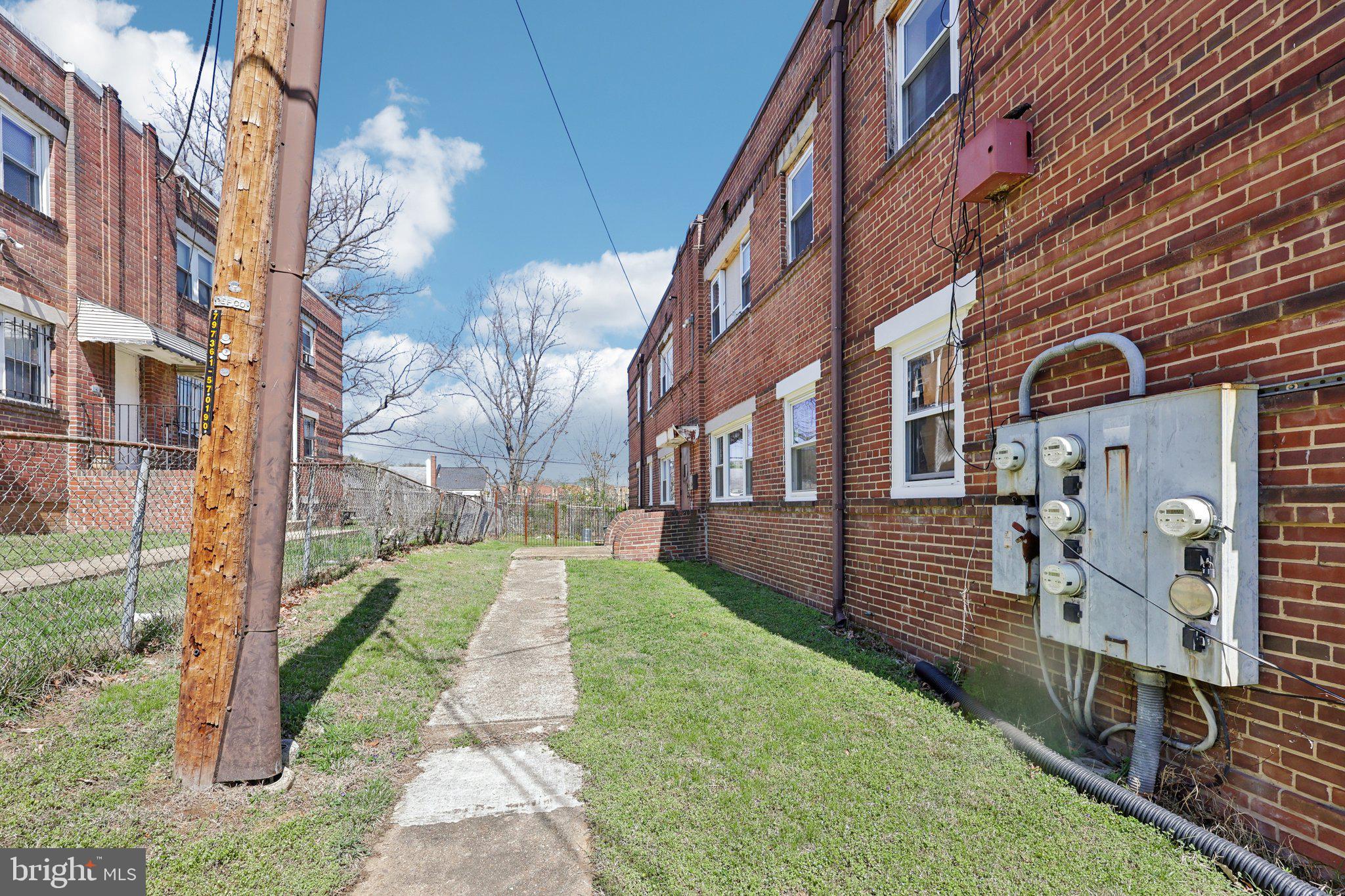 43 FORRESTER STREET SW