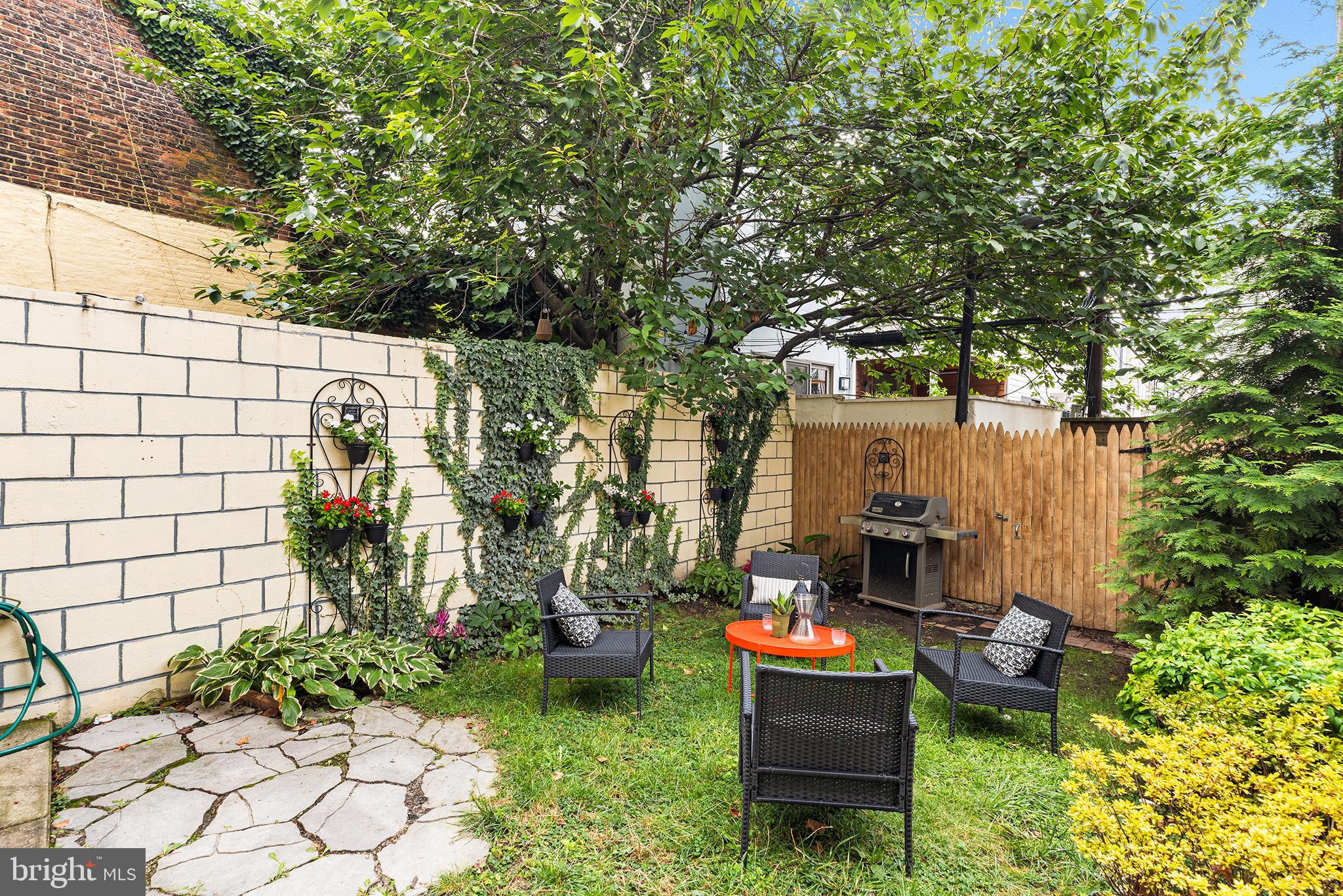 GRADUATE HOSPITAL - Residential