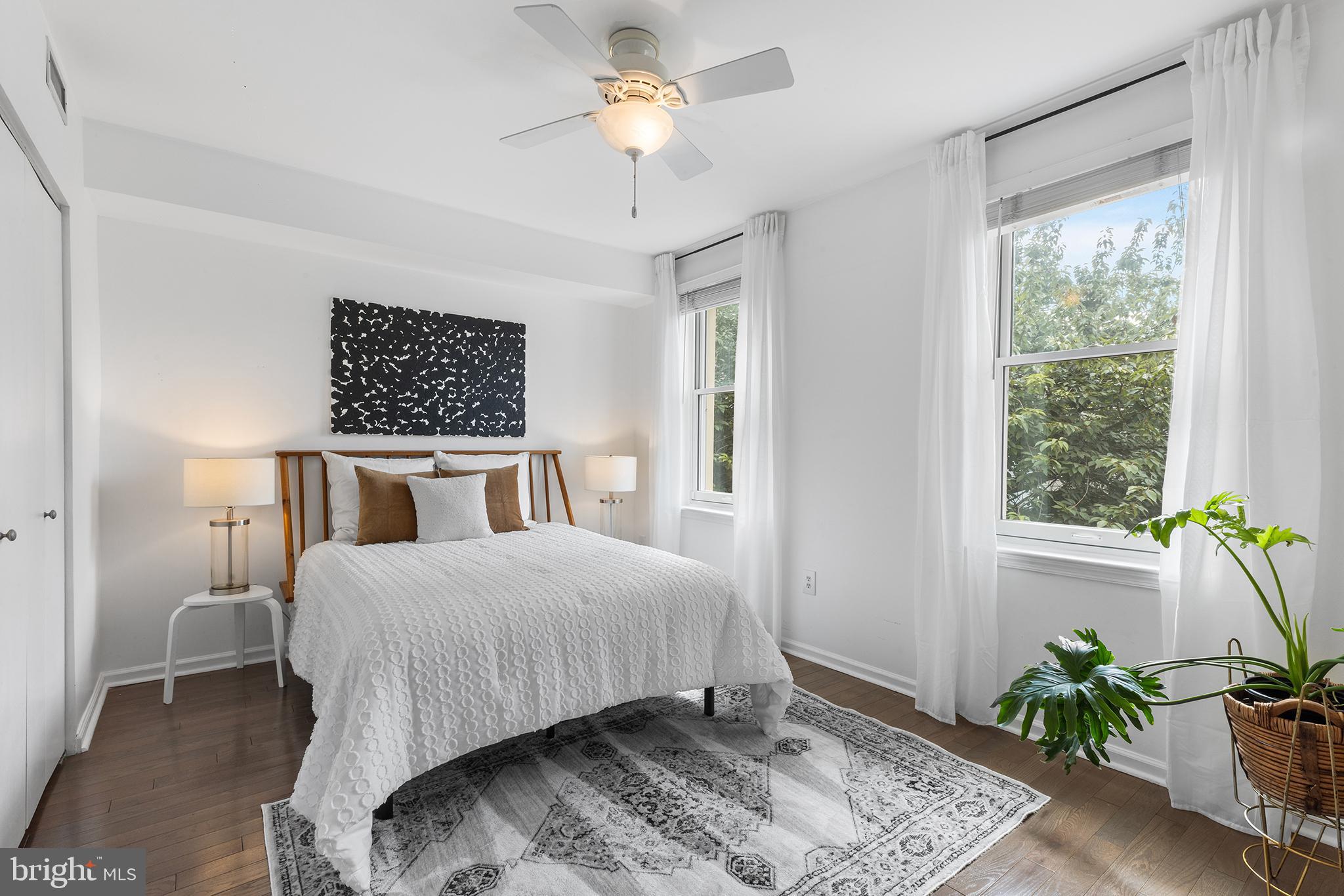 GRADUATE HOSPITAL - Residential