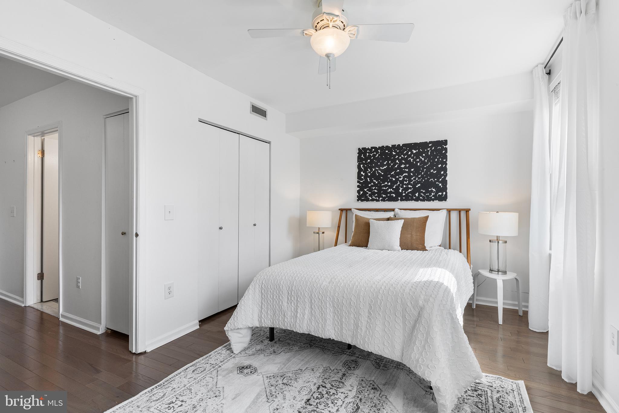 GRADUATE HOSPITAL - Residential