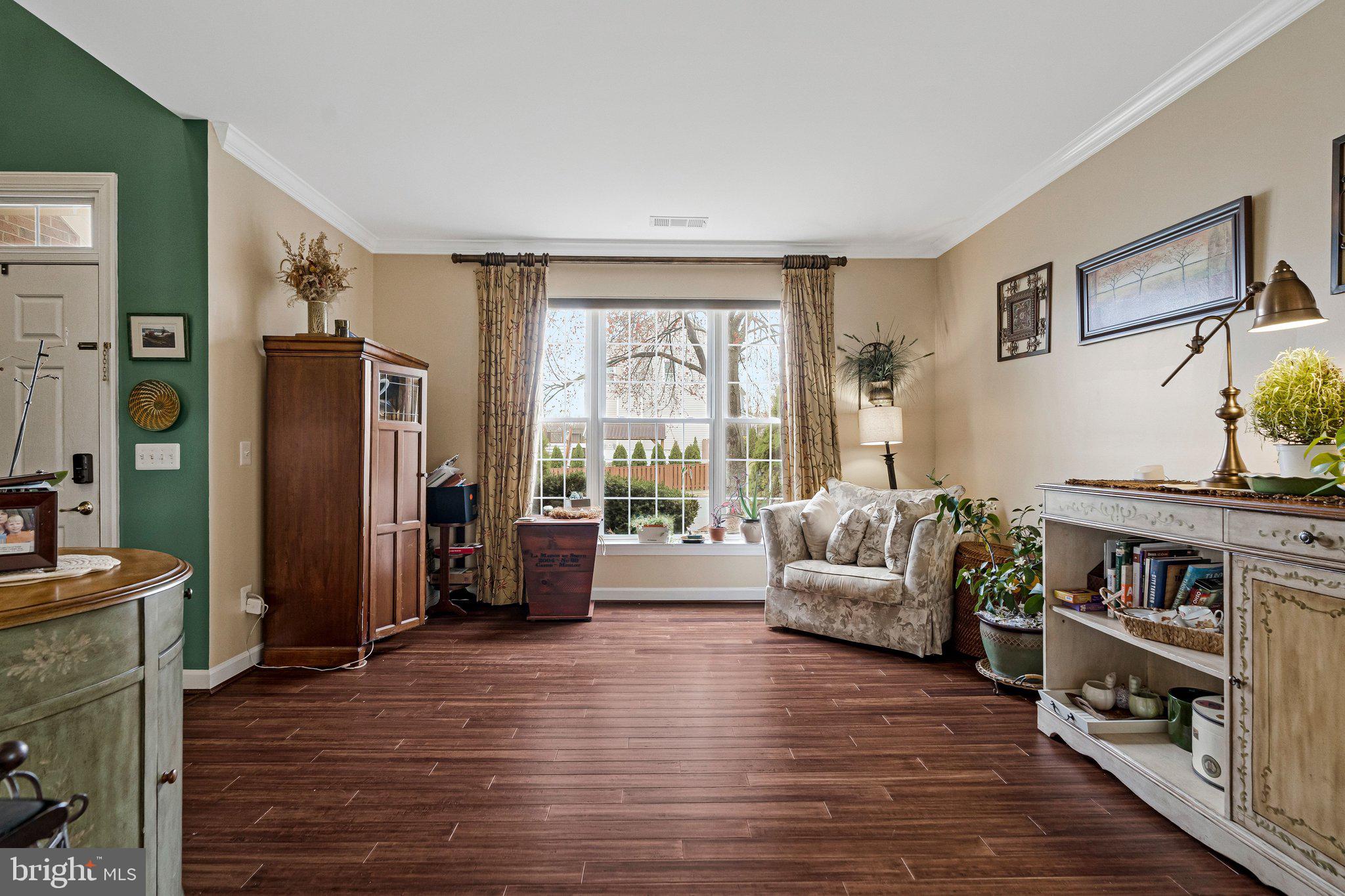 ASHLEIGH - Residential