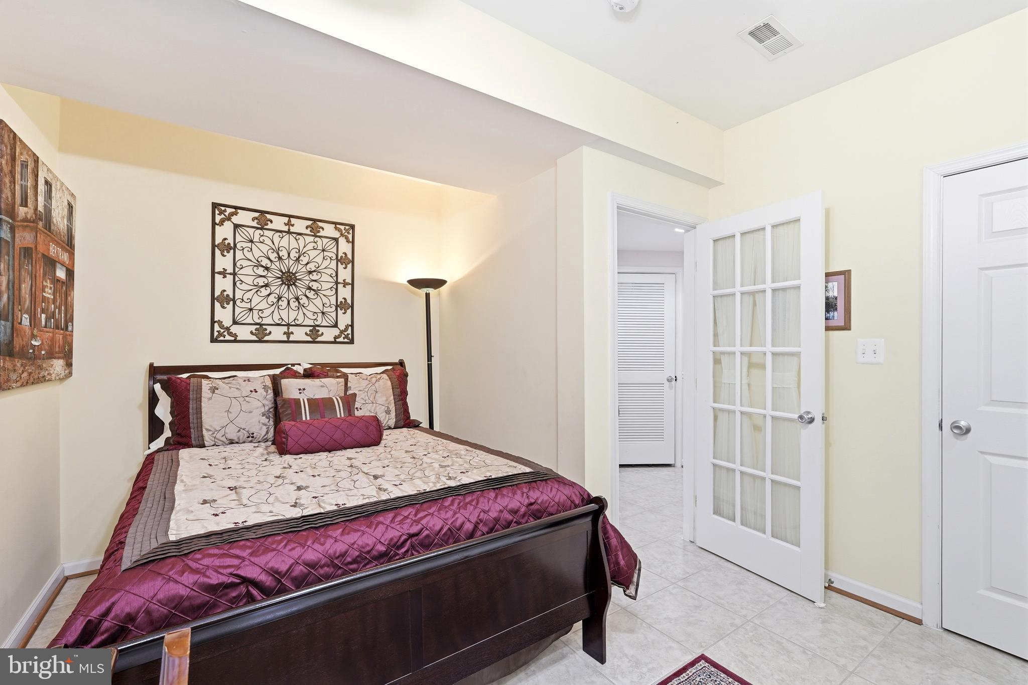 PRINCE WILLIAM TOWN CENTER - Residential