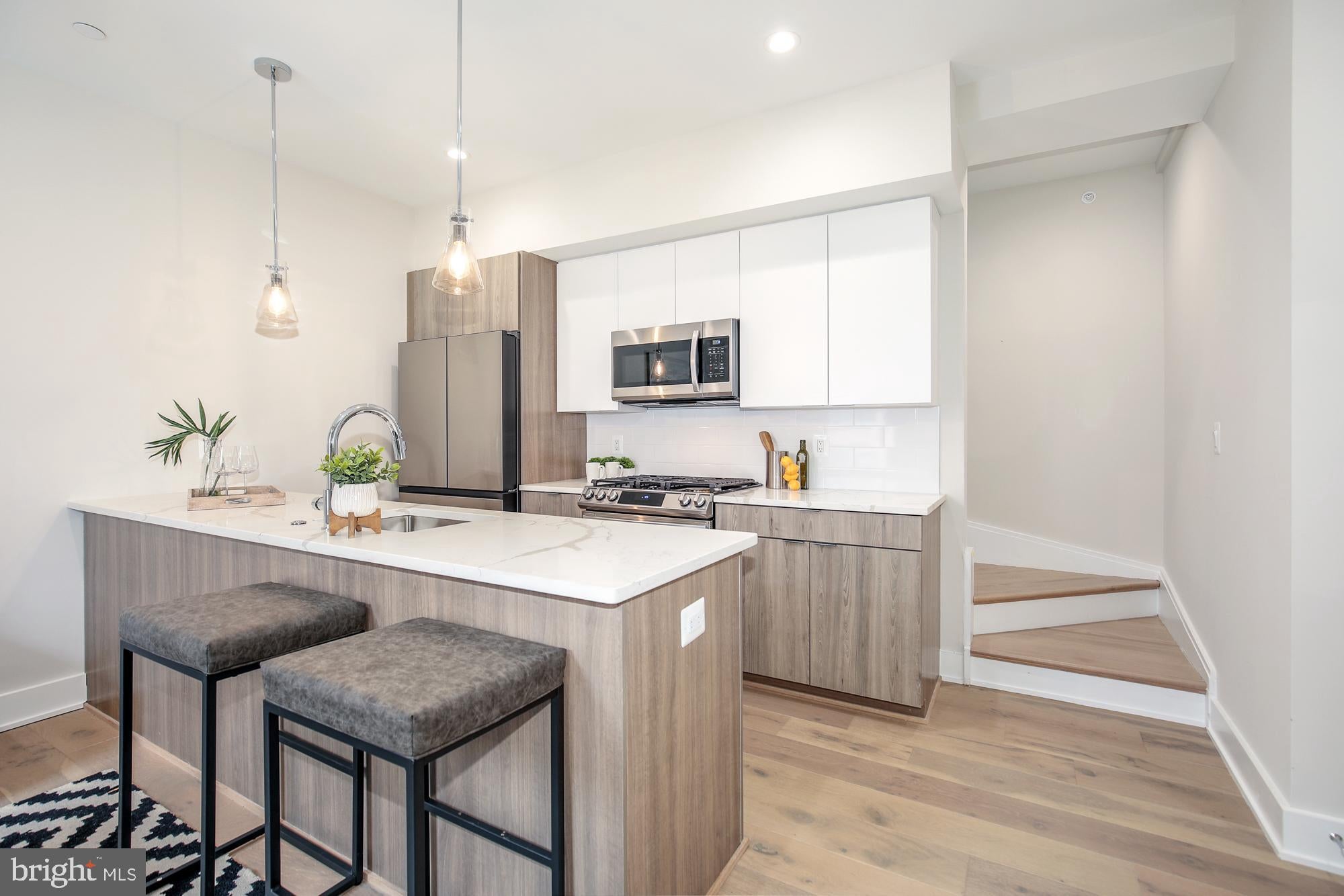1421 SPRING ROAD NW 302
