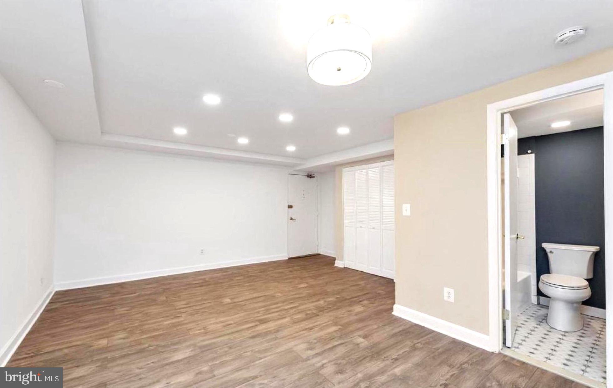 DOMINION TERRACE - Residential Lease