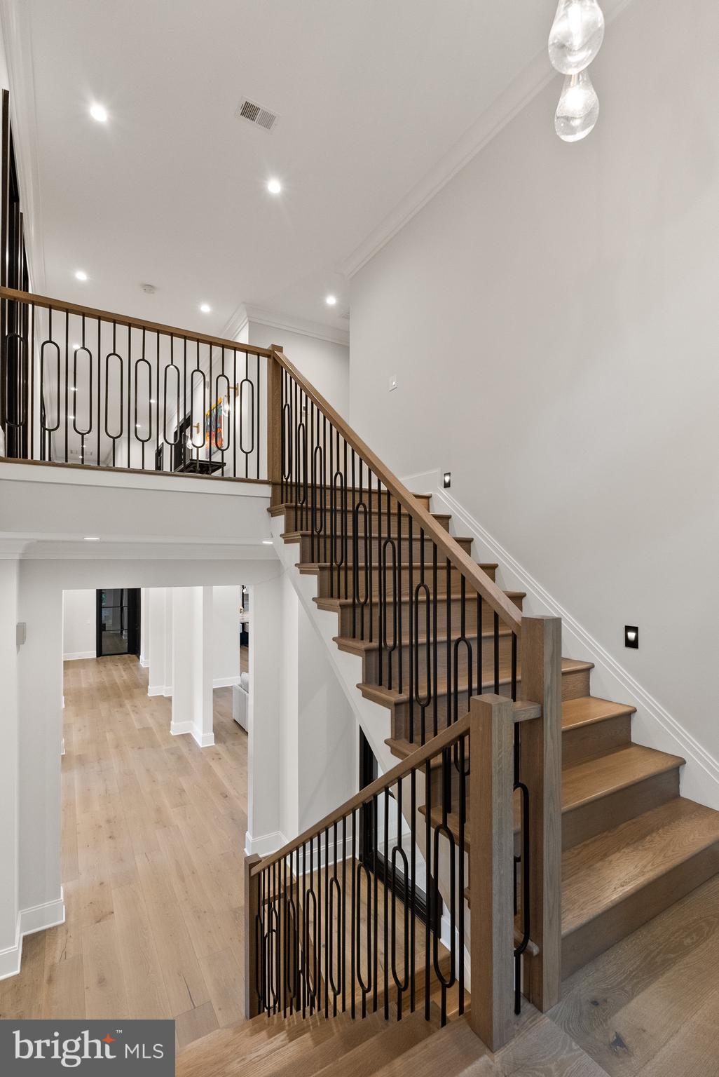 LANGLEY FOREST - Residential