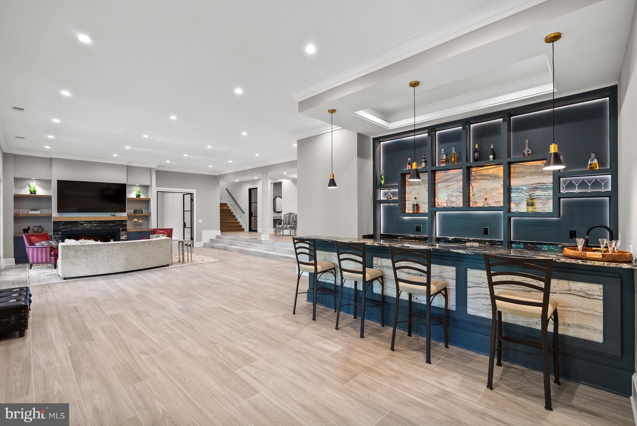 LANGLEY FOREST - Residential