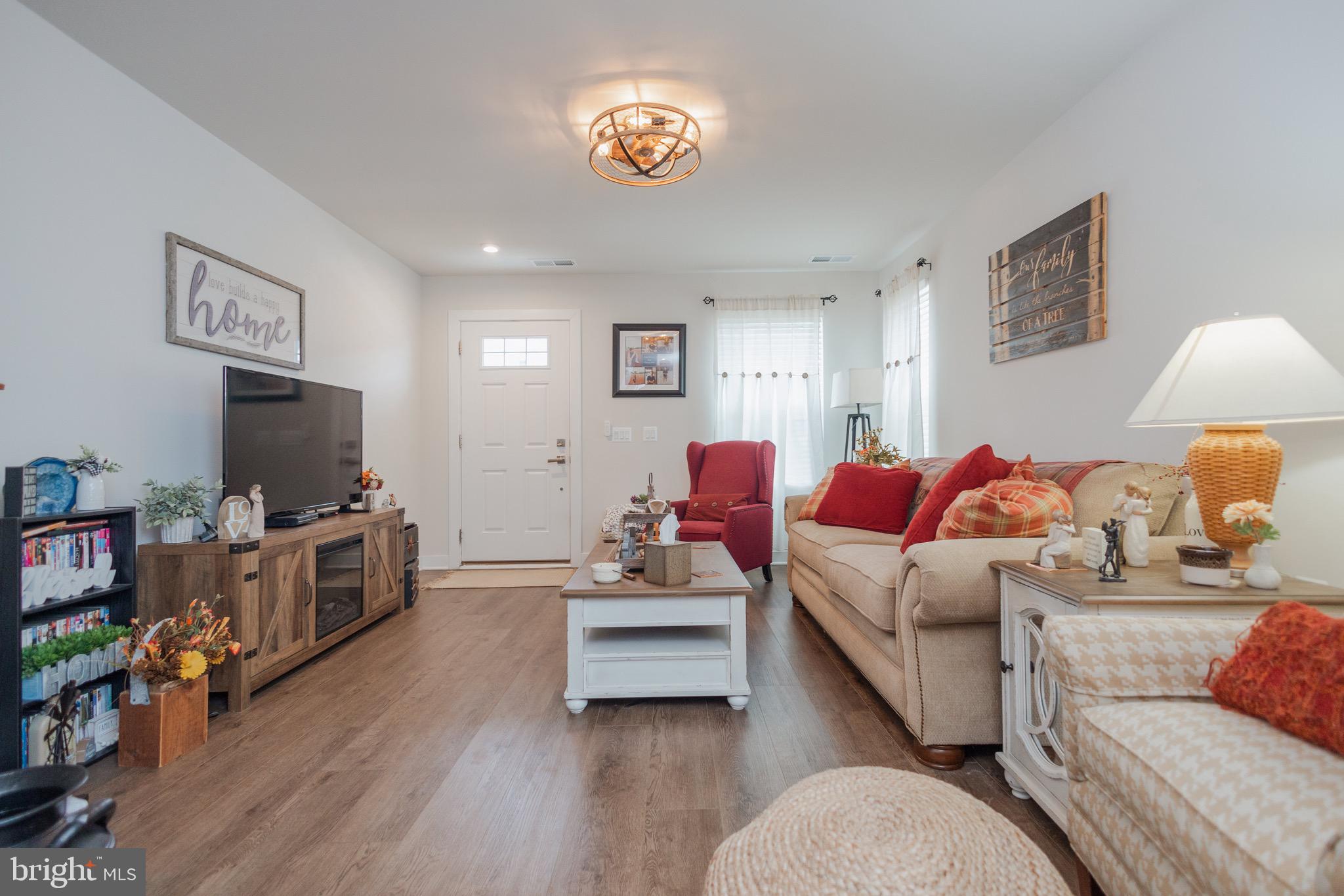 ARCADIA NORTH - Residential