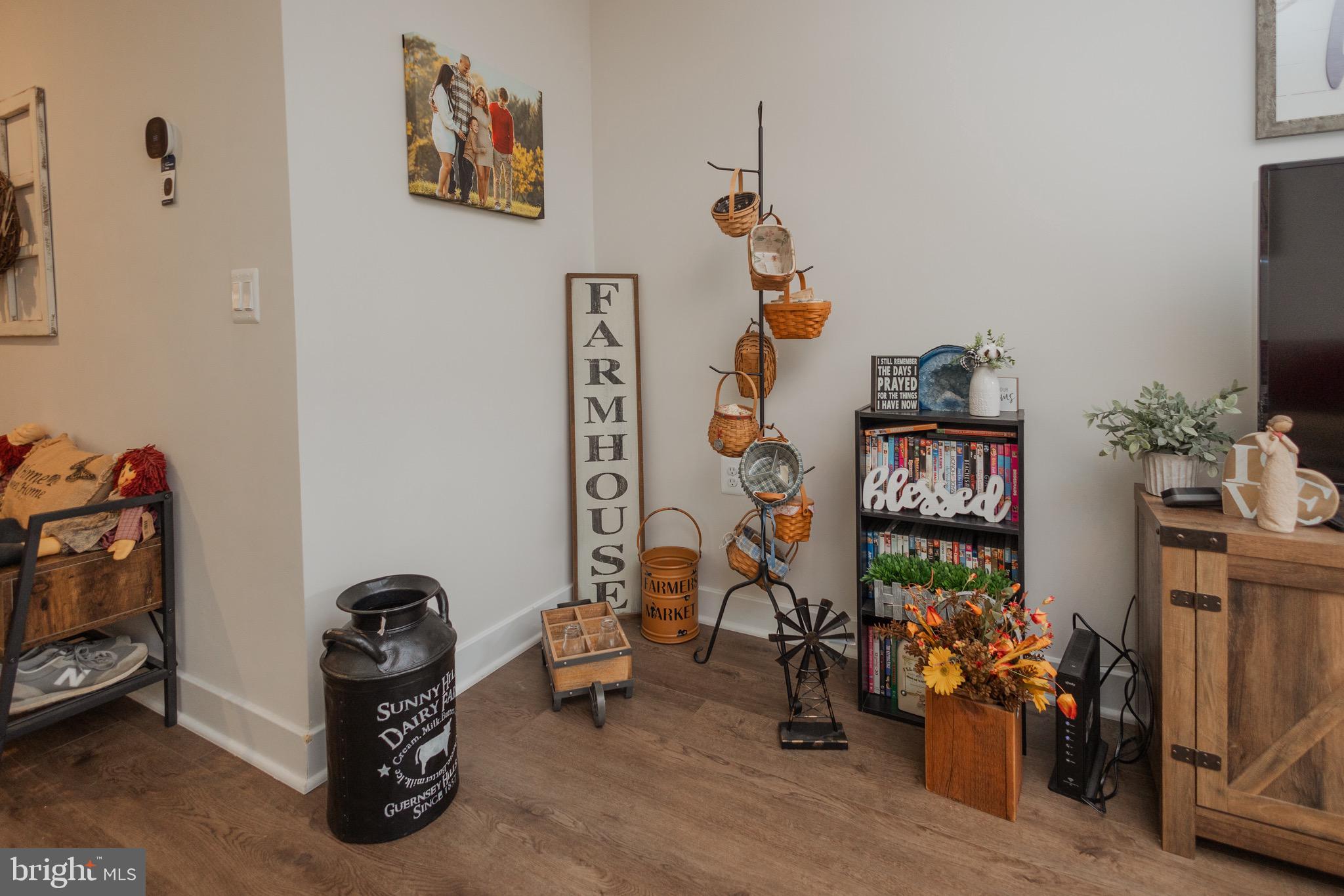 ARCADIA NORTH - Residential