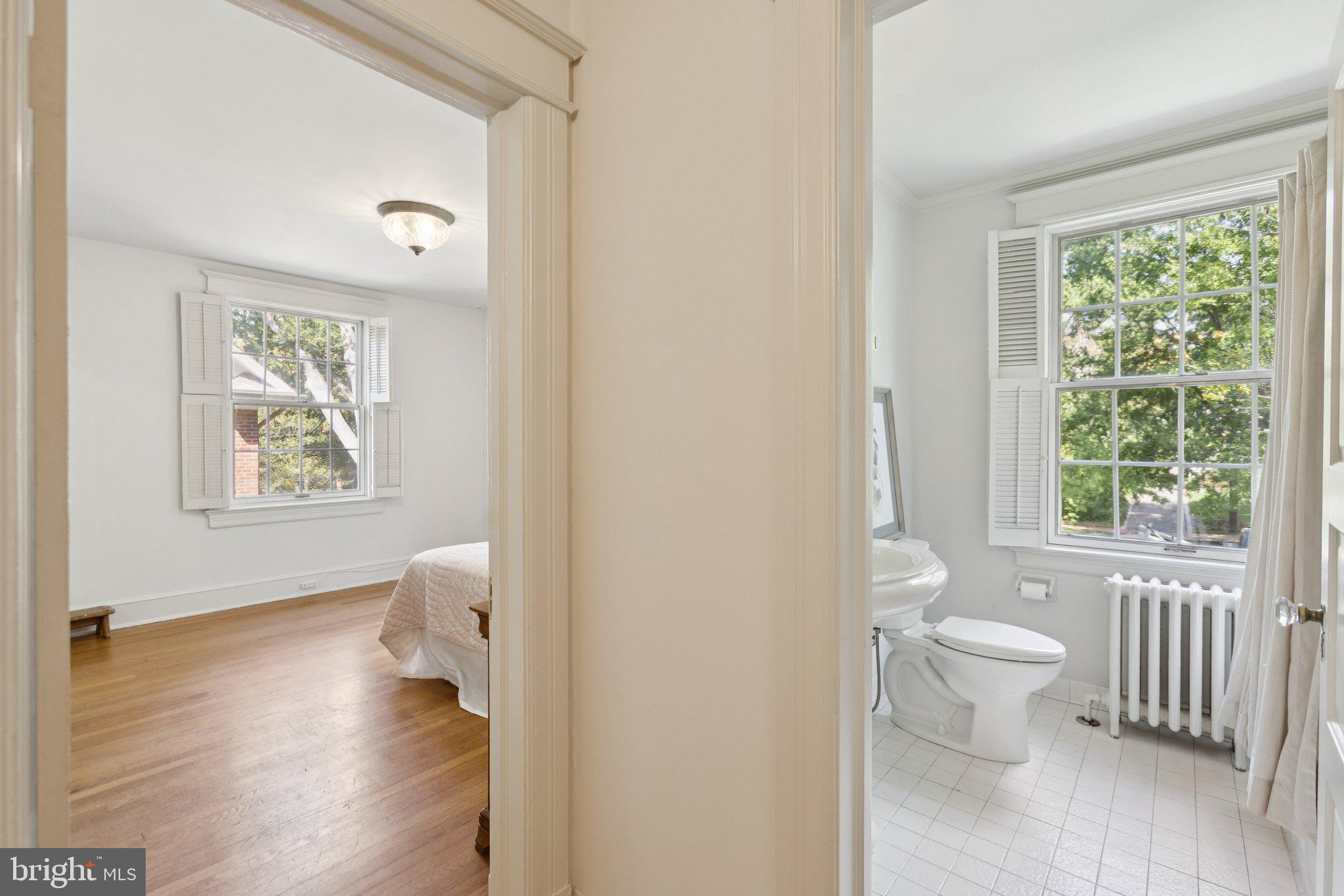 CHEVY CHASE VILLAGE - Residential