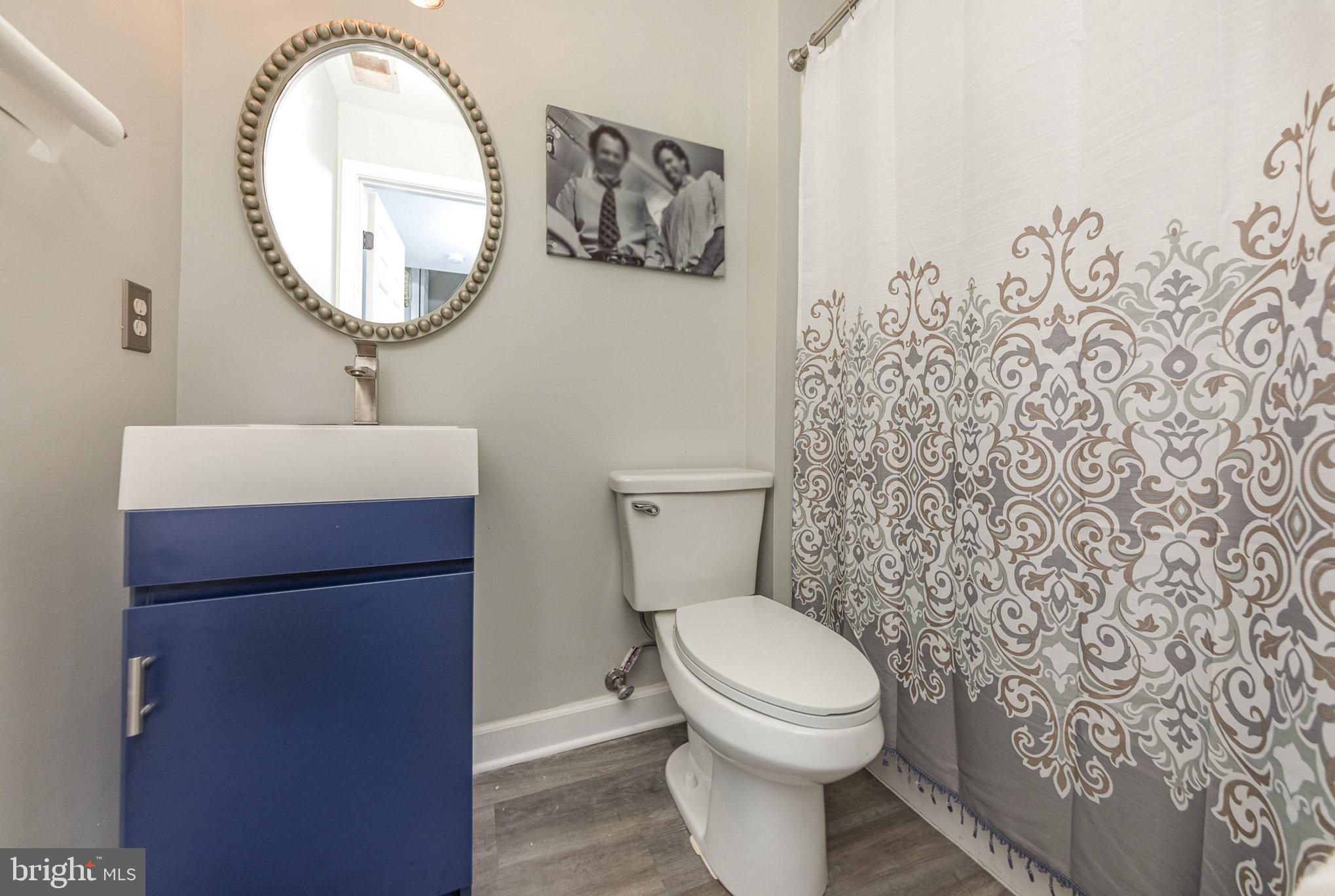 GLENEAGLES AT LEE'S HILL - Residential