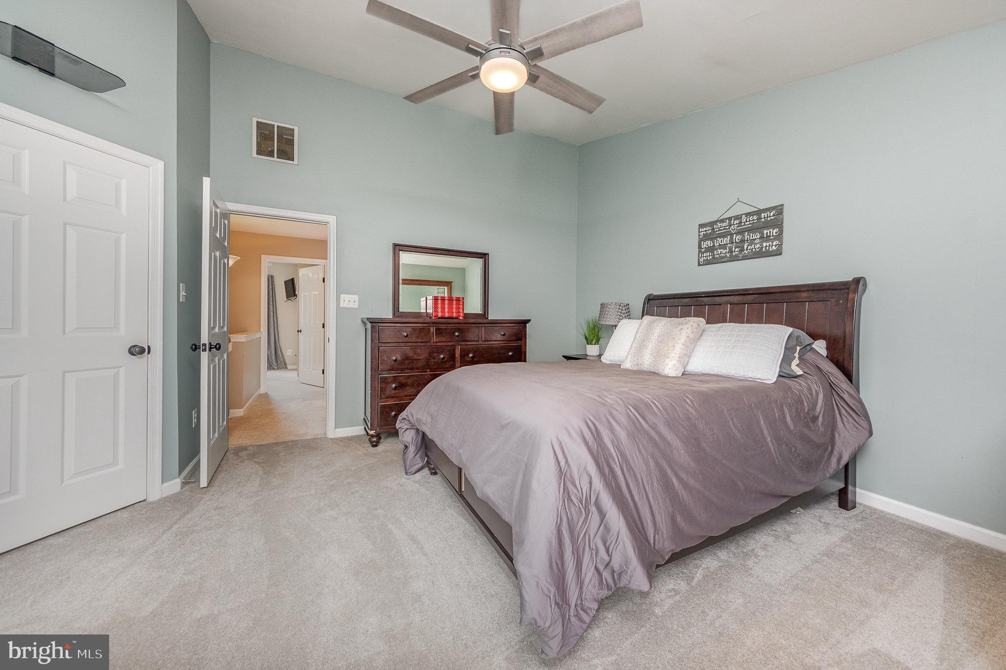 GLENEAGLES AT LEE'S HILL - Residential