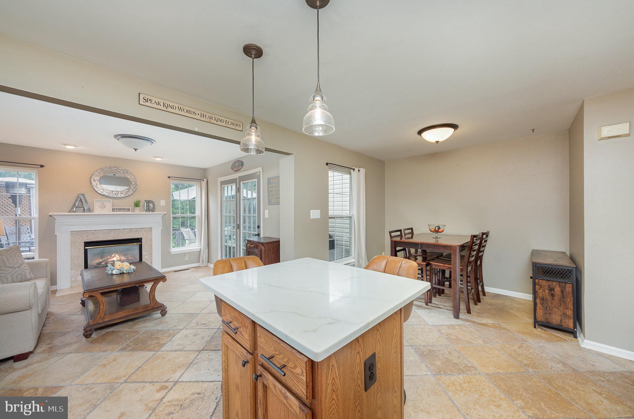 GLENEAGLES AT LEE'S HILL - Residential