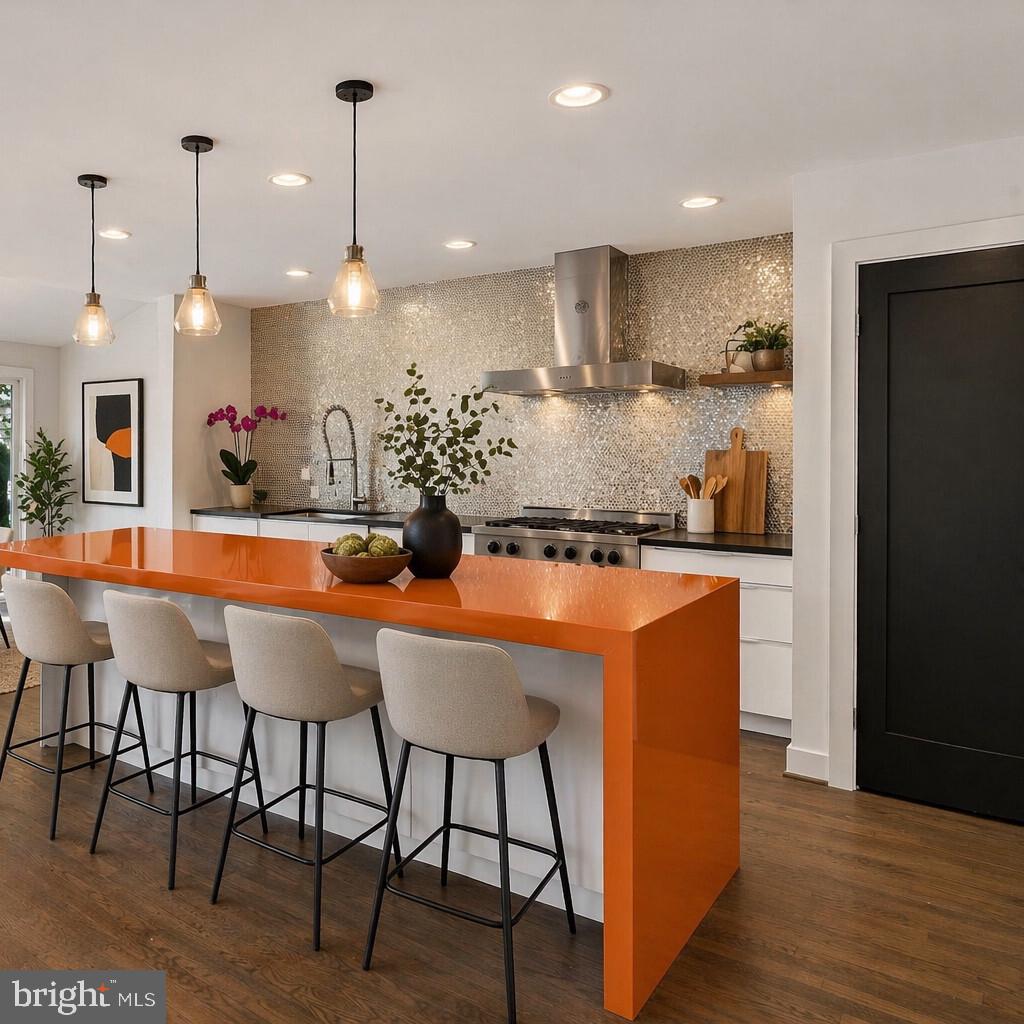 NORTH CLEVELAND PARK - Residential