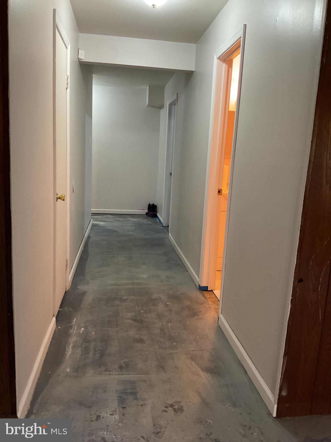 PINEWOOD HILL - Residential