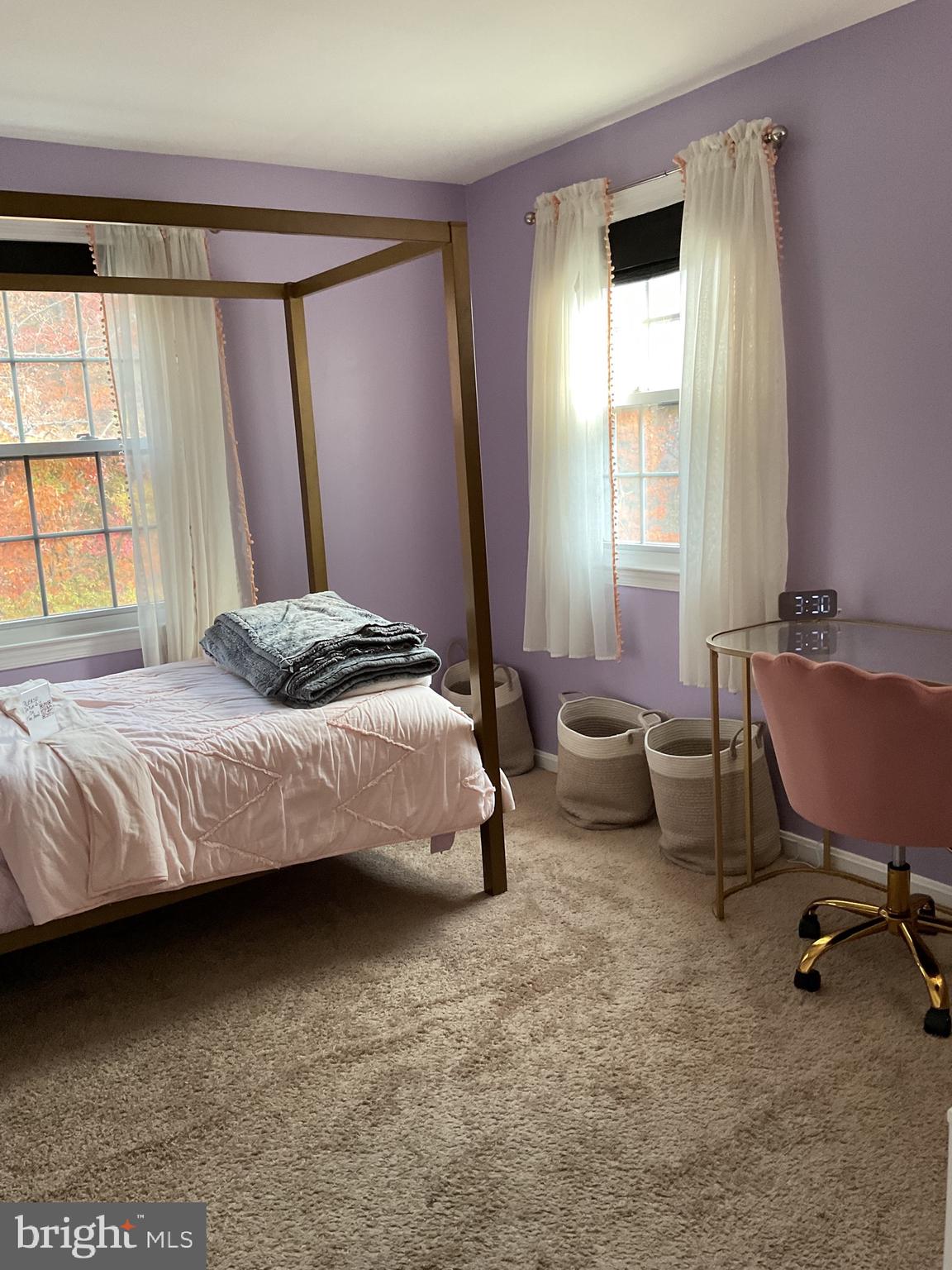 PINEWOOD HILL - Residential