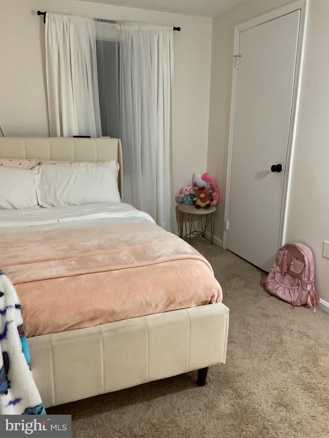 PINEWOOD HILL - Residential