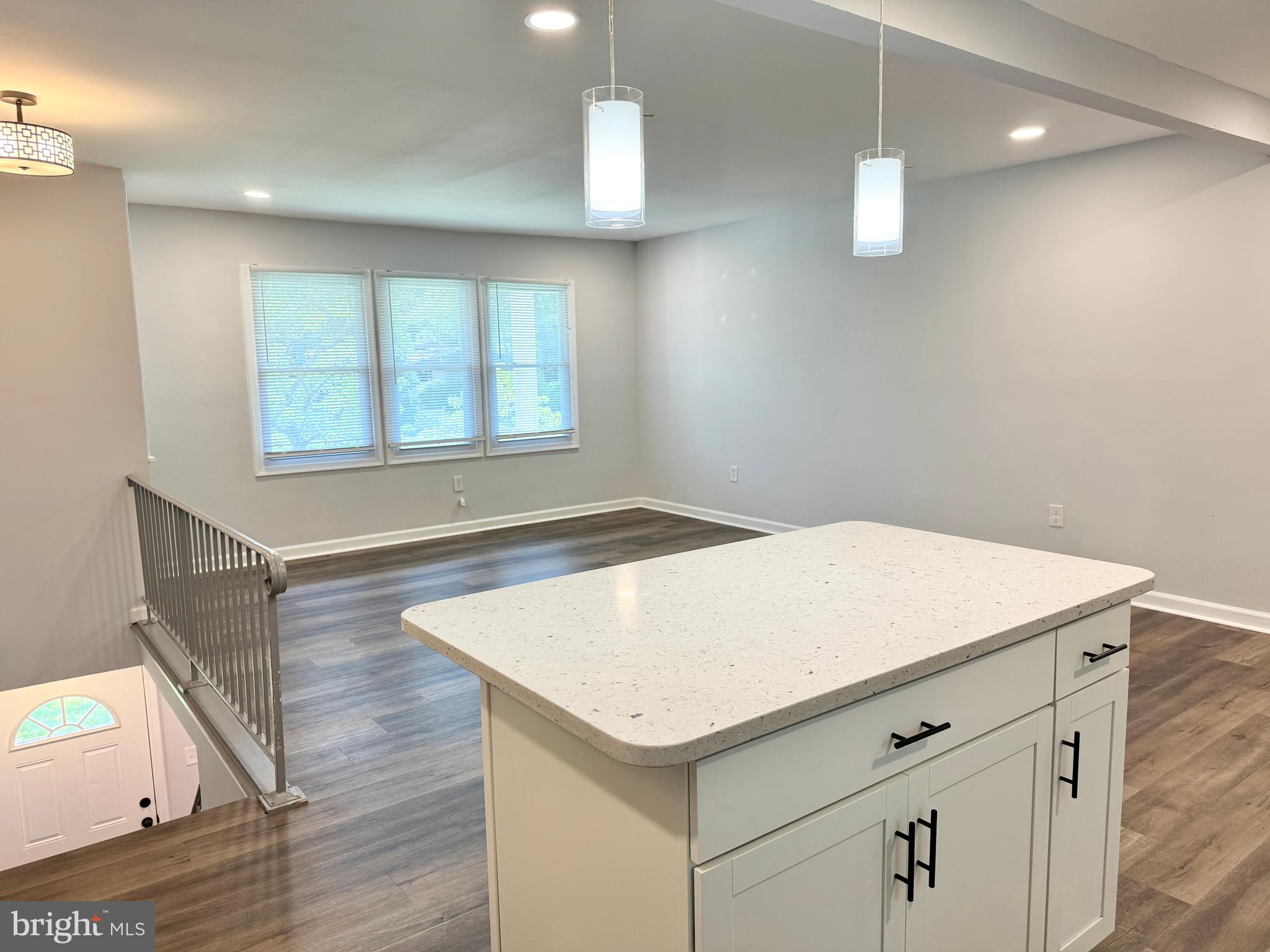 DALE CITY - Residential Lease