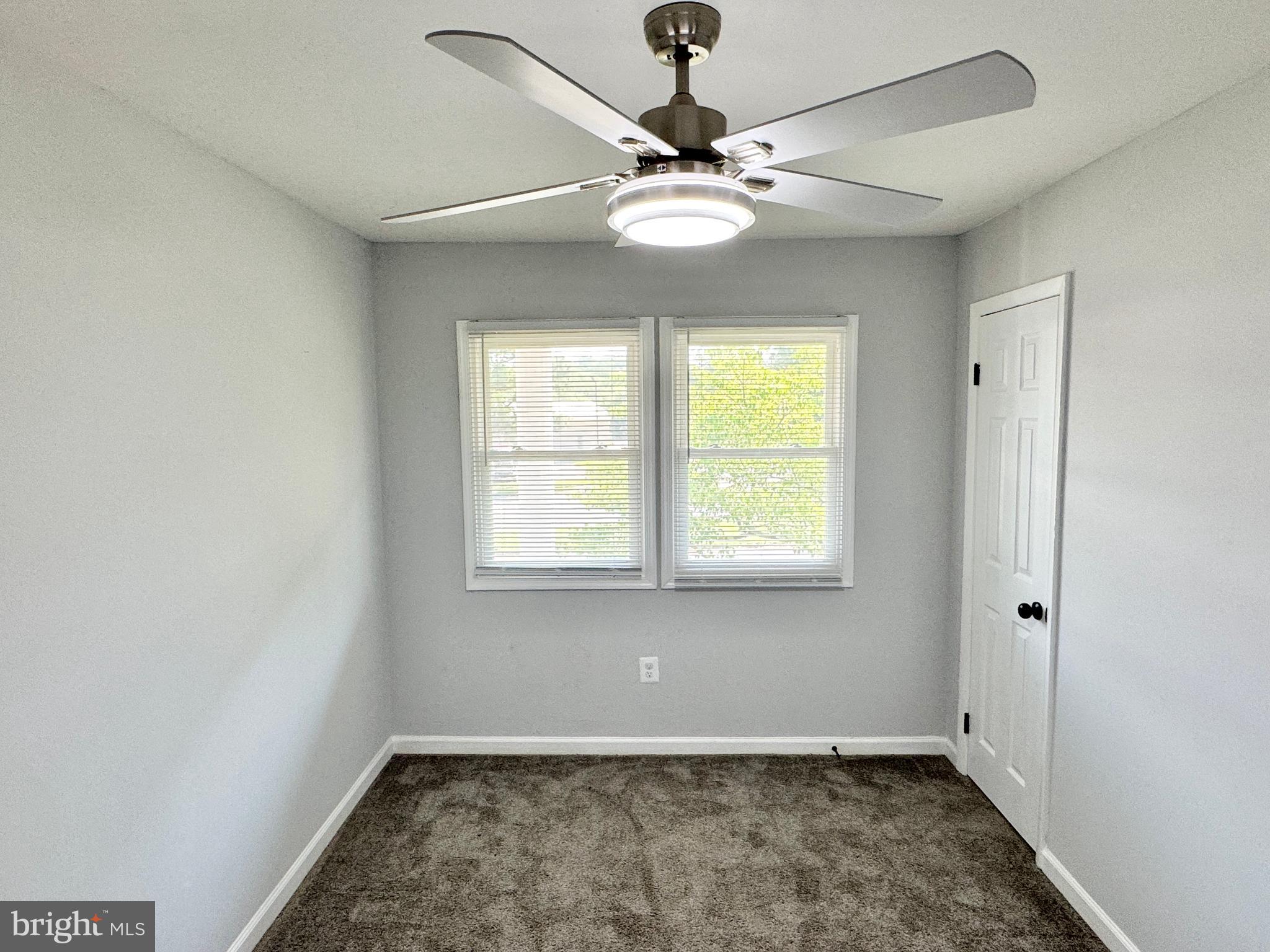 DALE CITY - Residential Lease