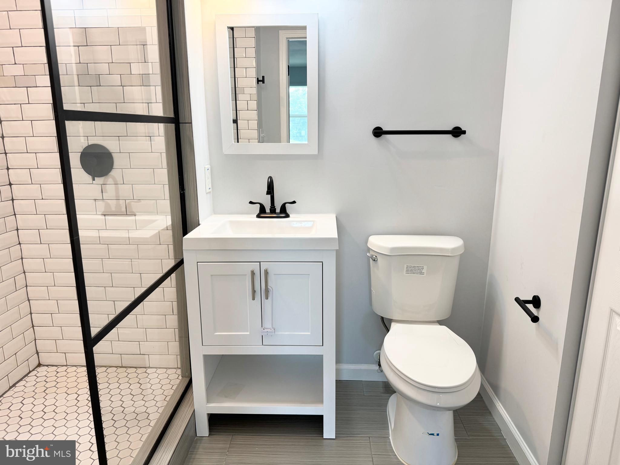 DALE CITY - Residential Lease