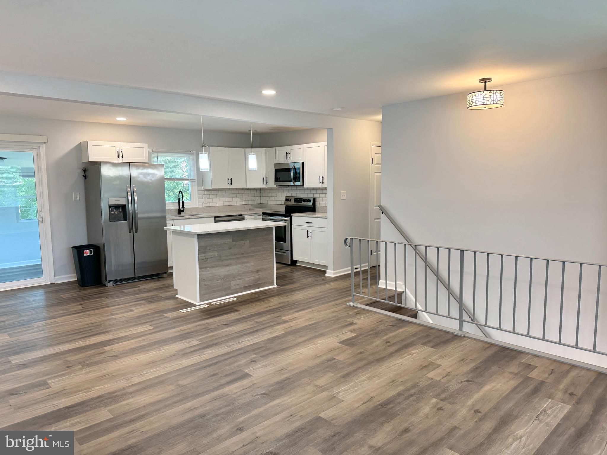 DALE CITY - Residential Lease