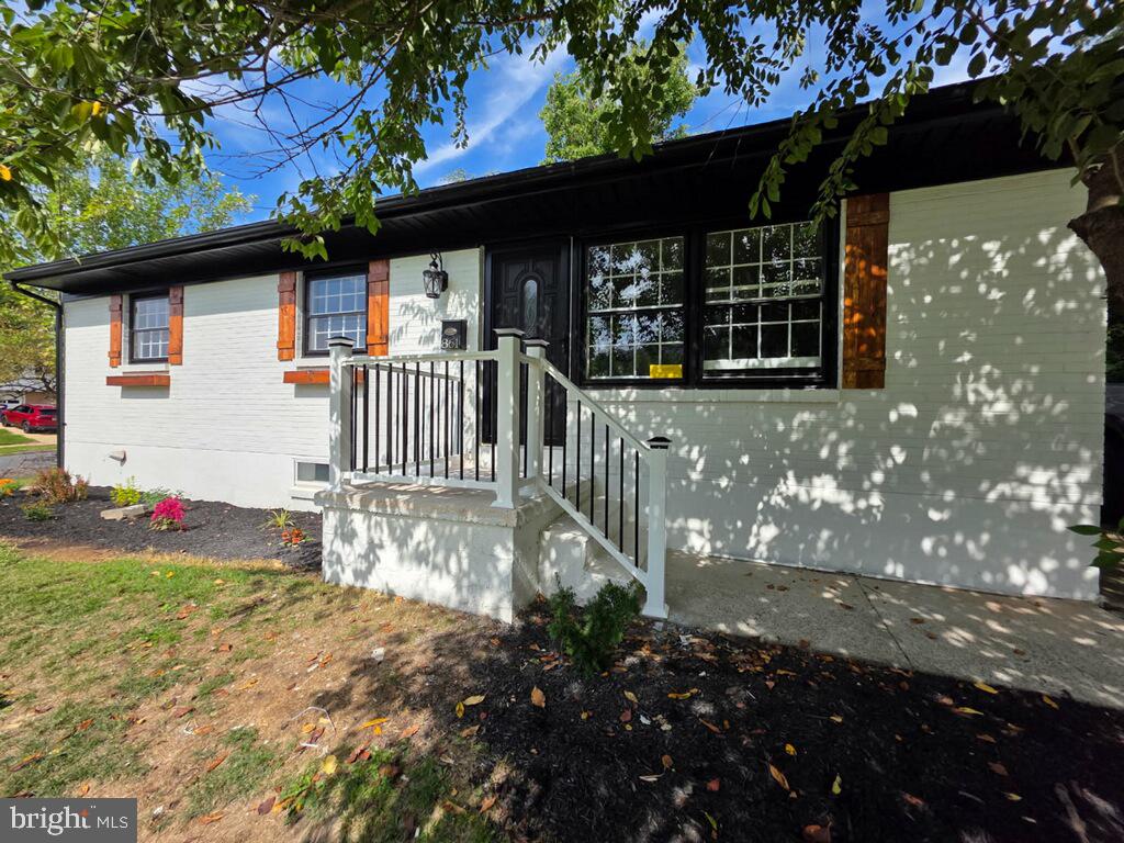 Photo of 861 W Foxcroft Drive, CAMP HILL, PA 17011 (MLS # PACB2057842)