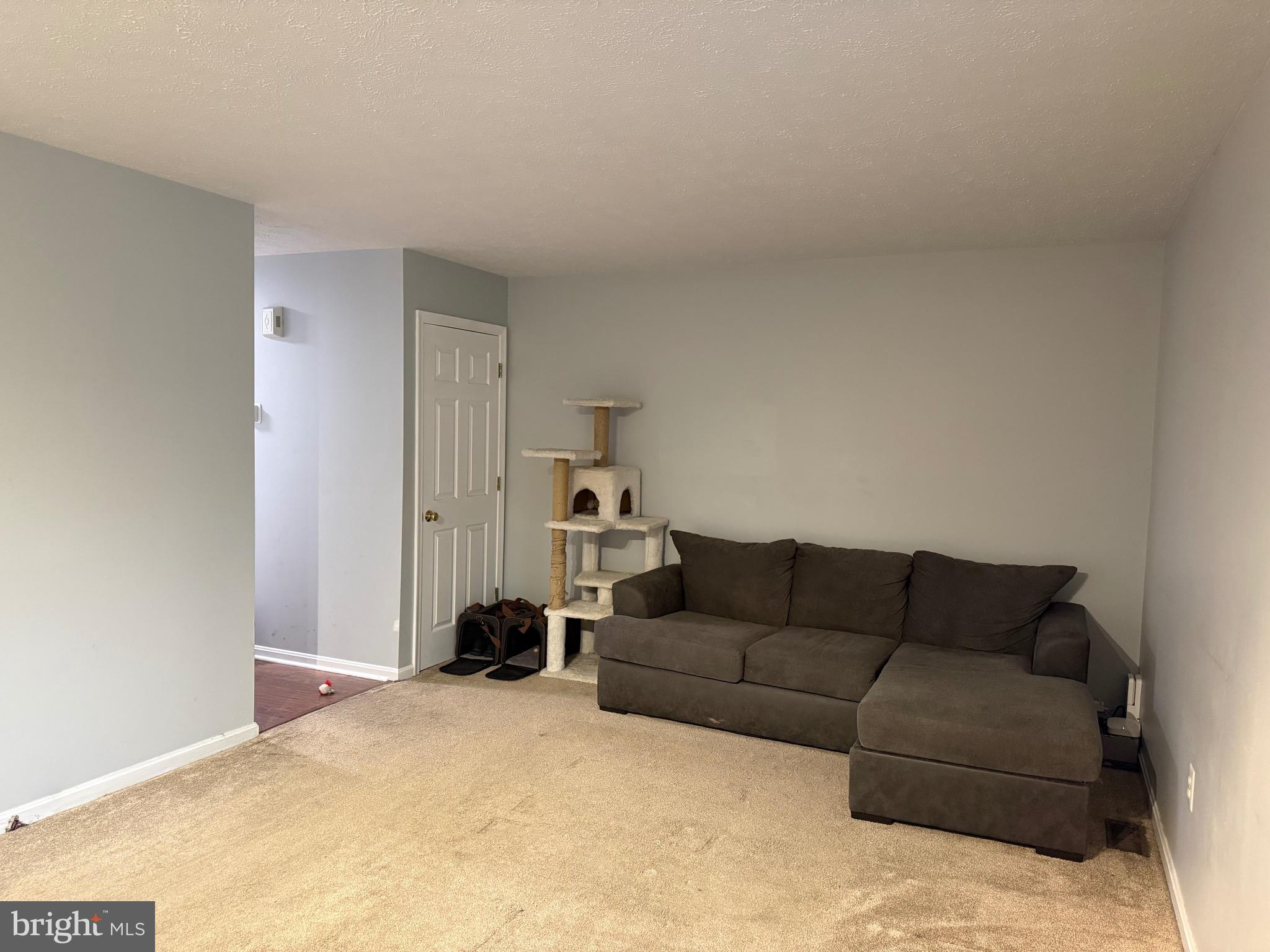 LAKEVIEW TOWNHOUSES - Residential