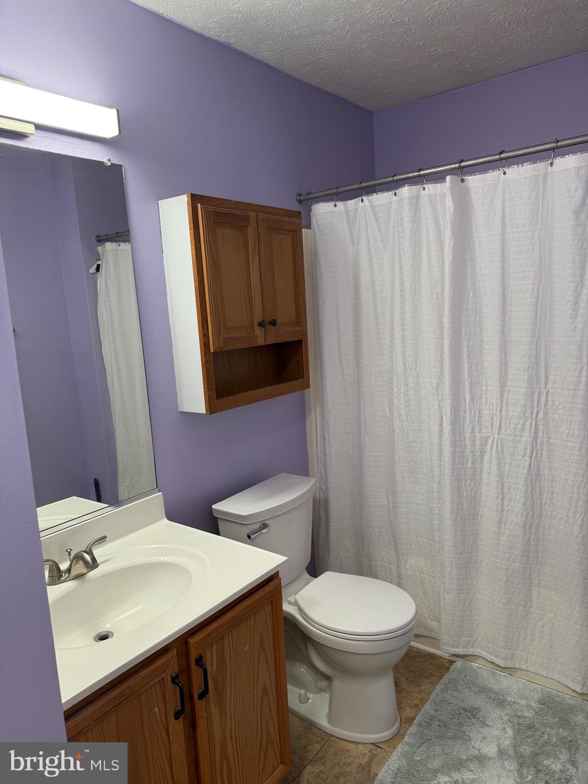 LAKEVIEW TOWNHOUSES - Residential