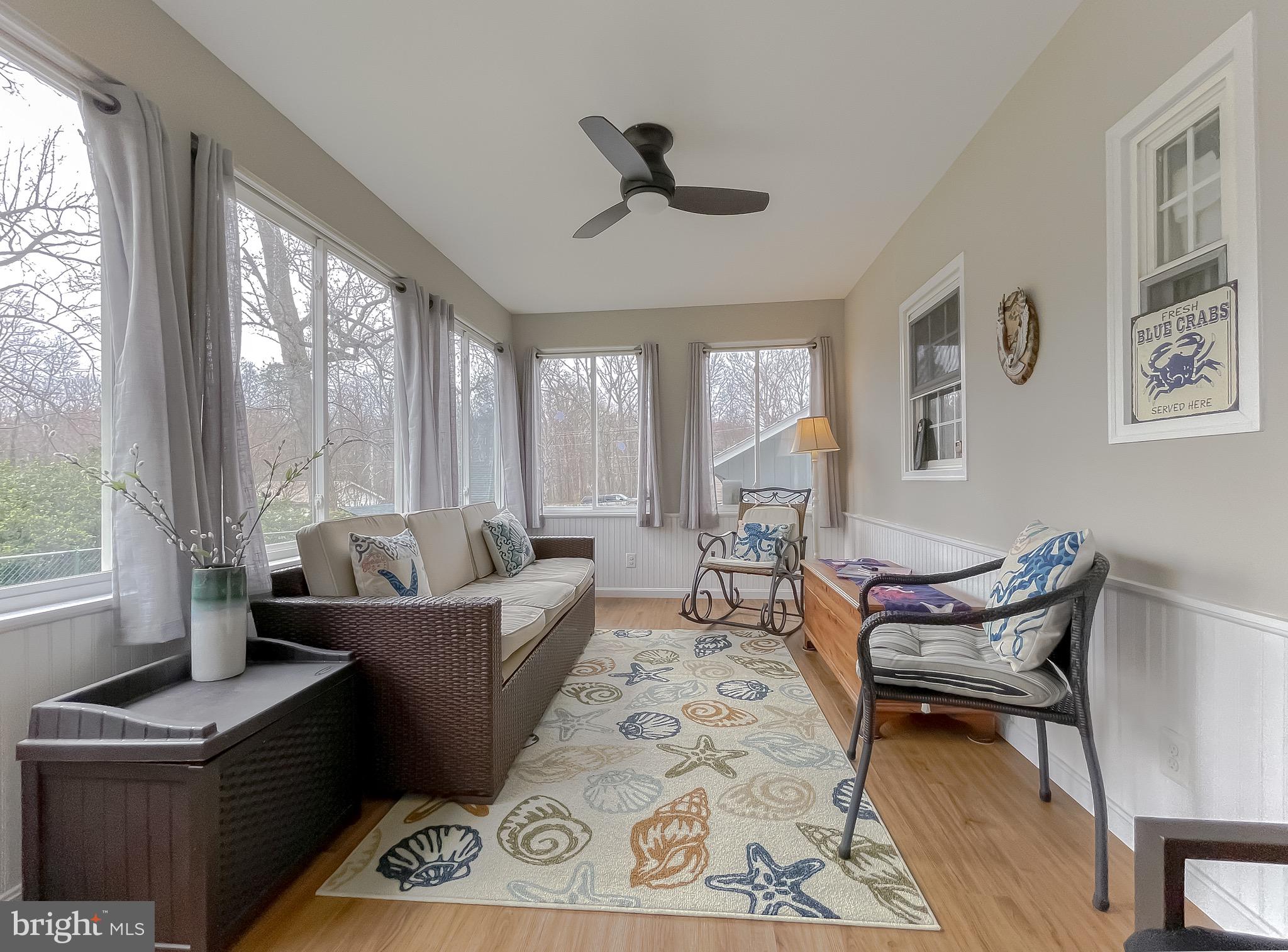 LONG BEACH - Residential