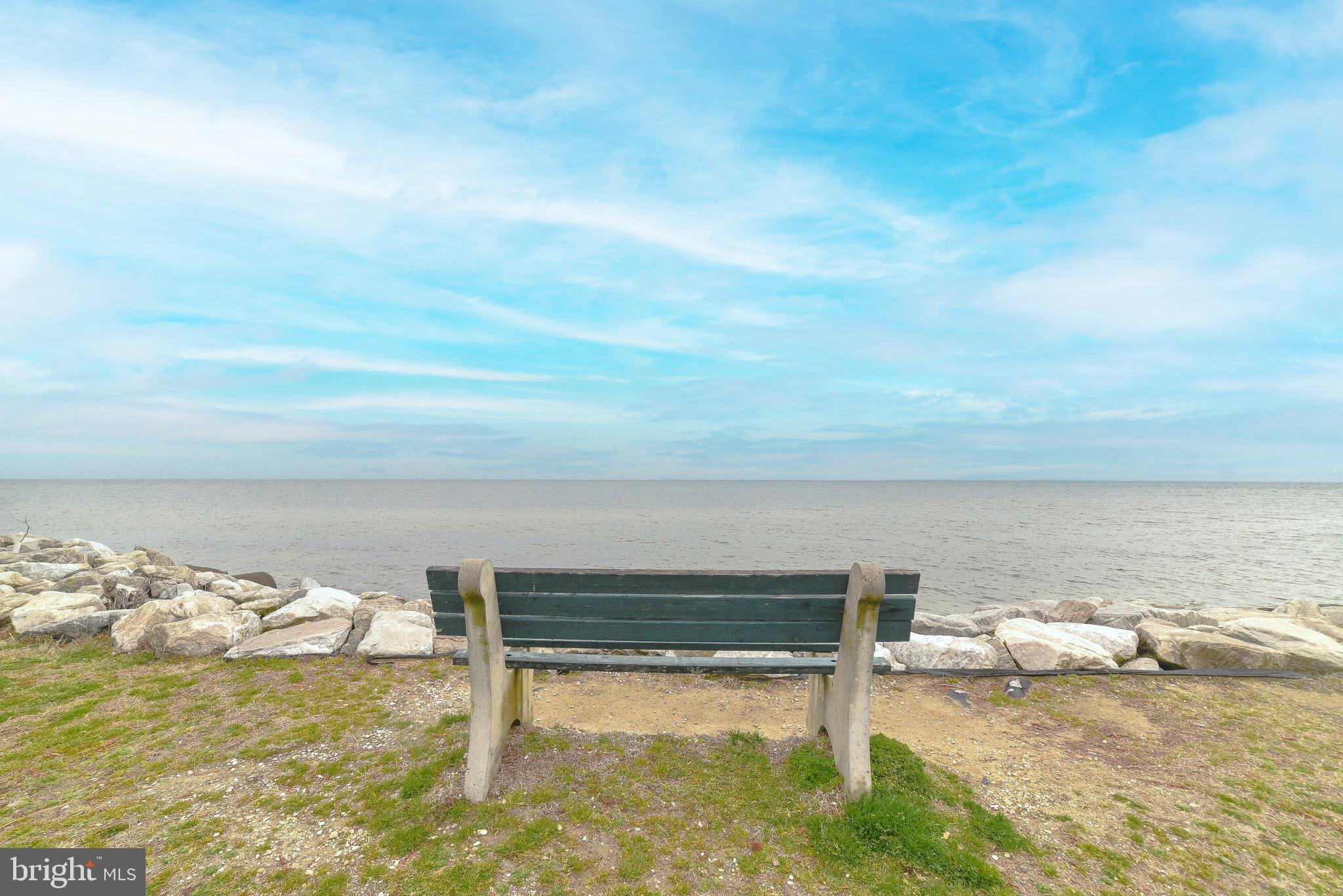 LONG BEACH - Residential